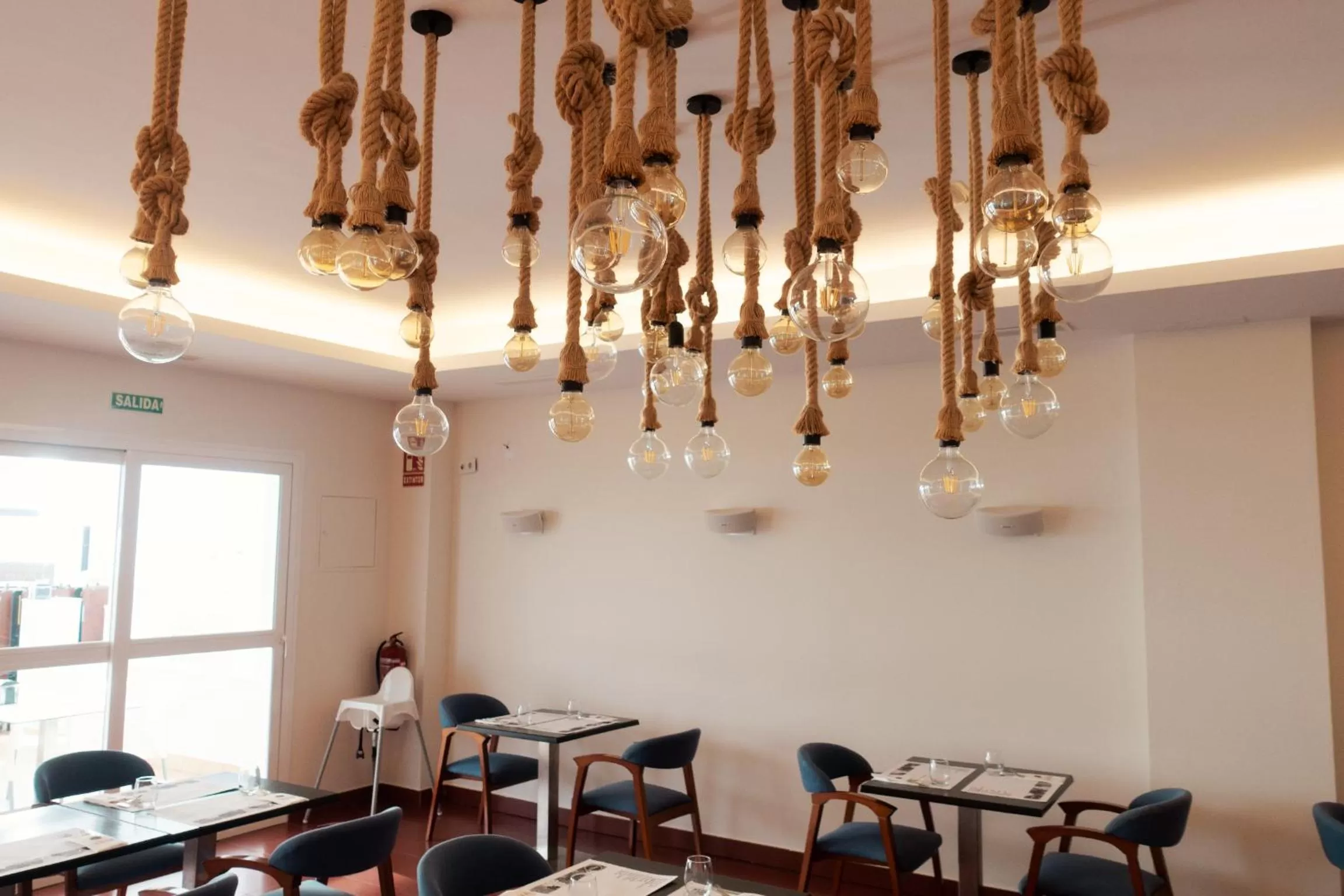 Restaurant/Places to Eat in Hotel Vértice Chipiona Mar