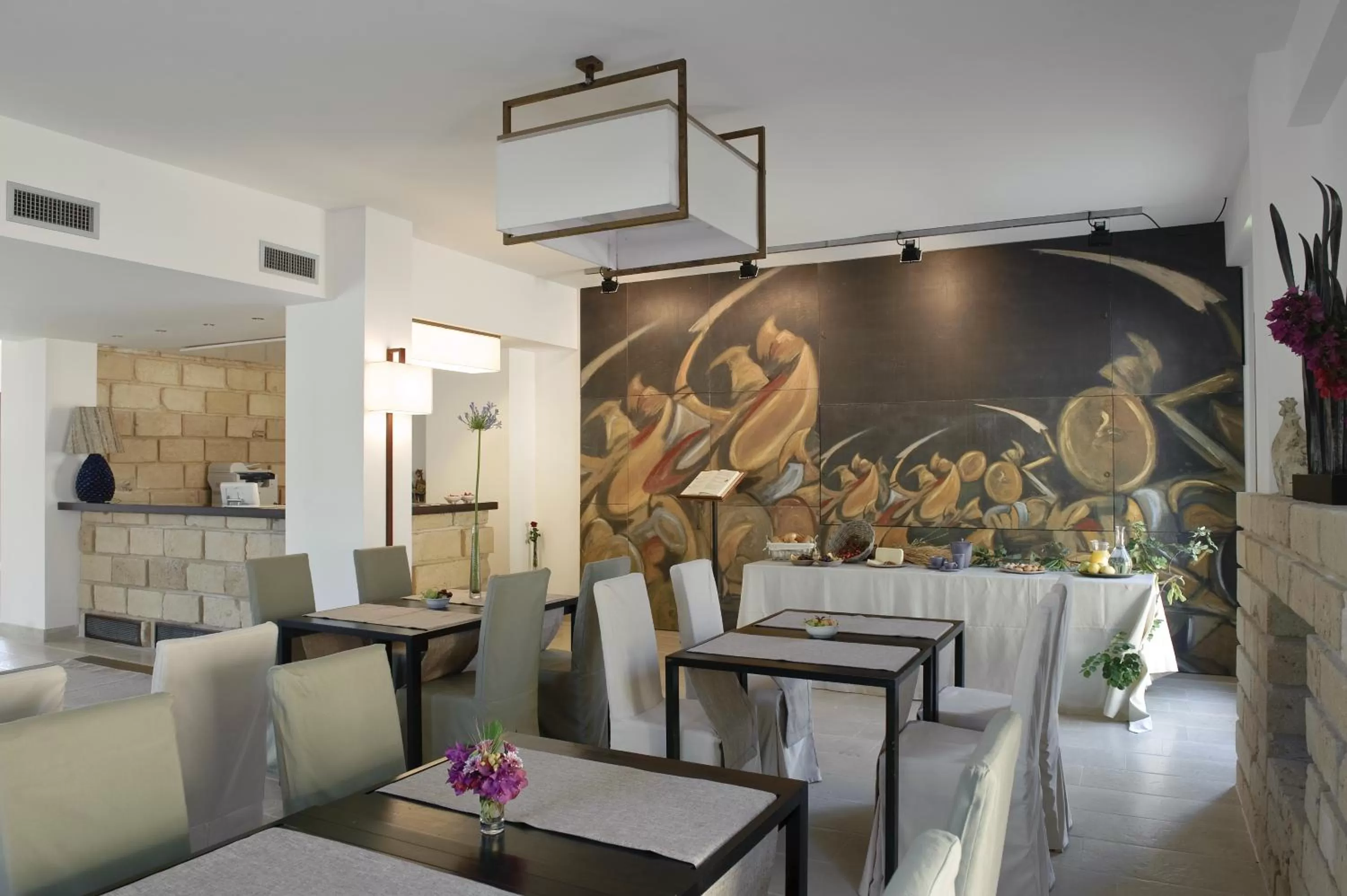 Restaurant/places to eat in Relais Parco Cavalonga