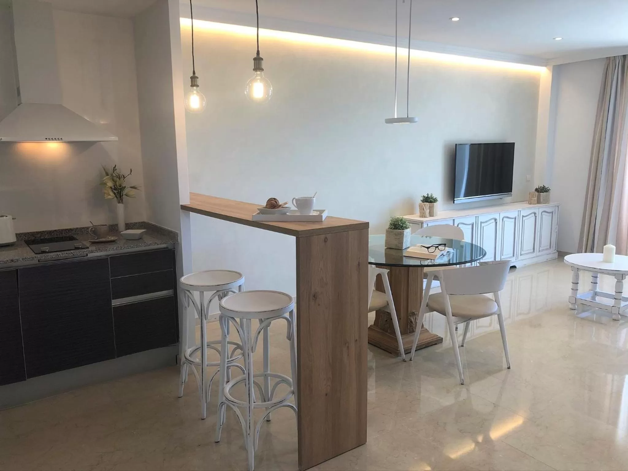 Dining area in Mediterraneo Sitges