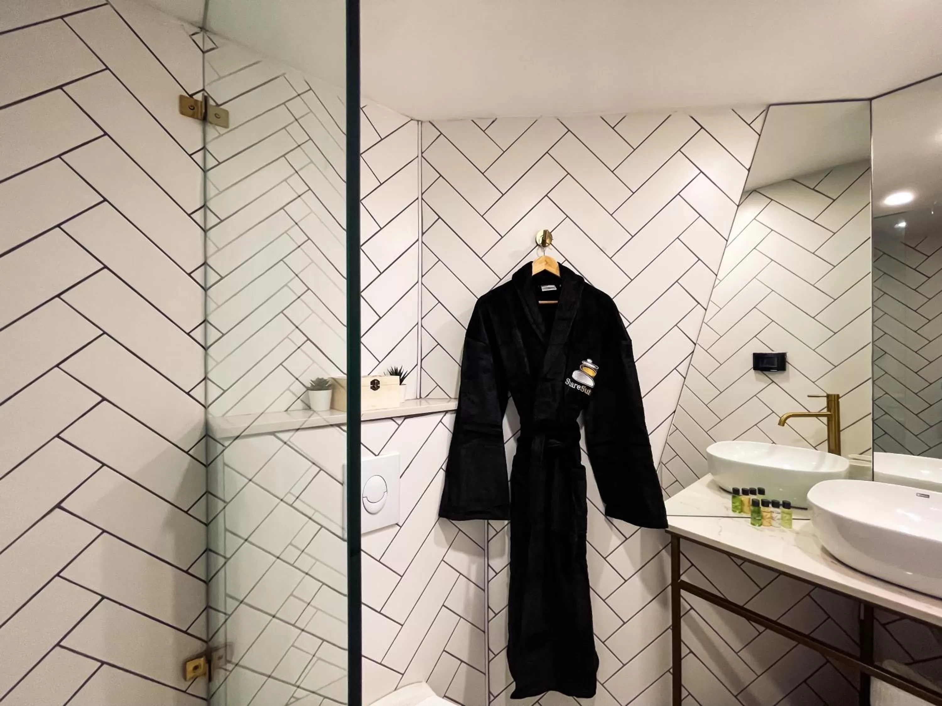 Share Suites Hotel Bat-Yam