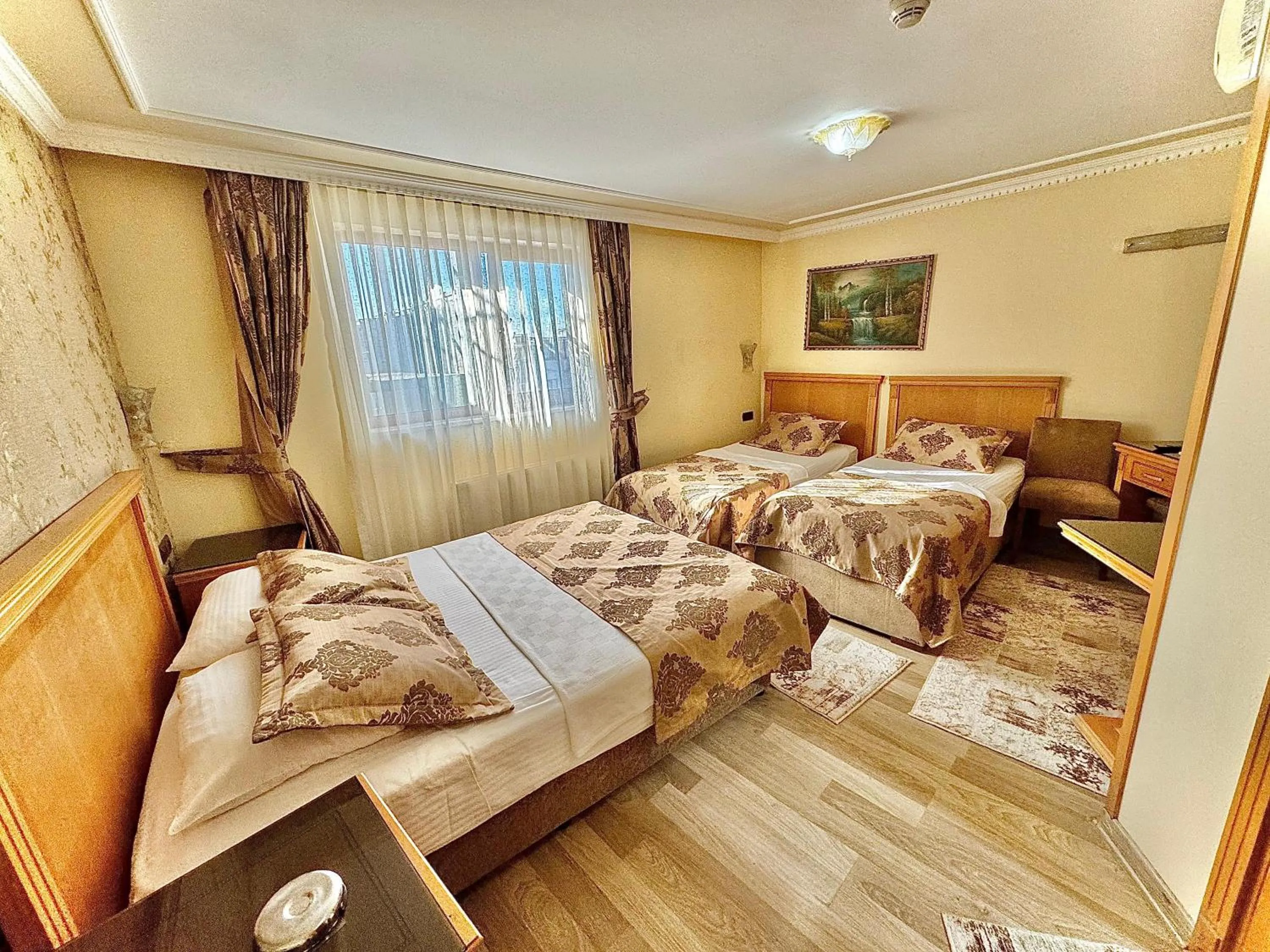 Massage, Bed in Grand Papirus Hotel