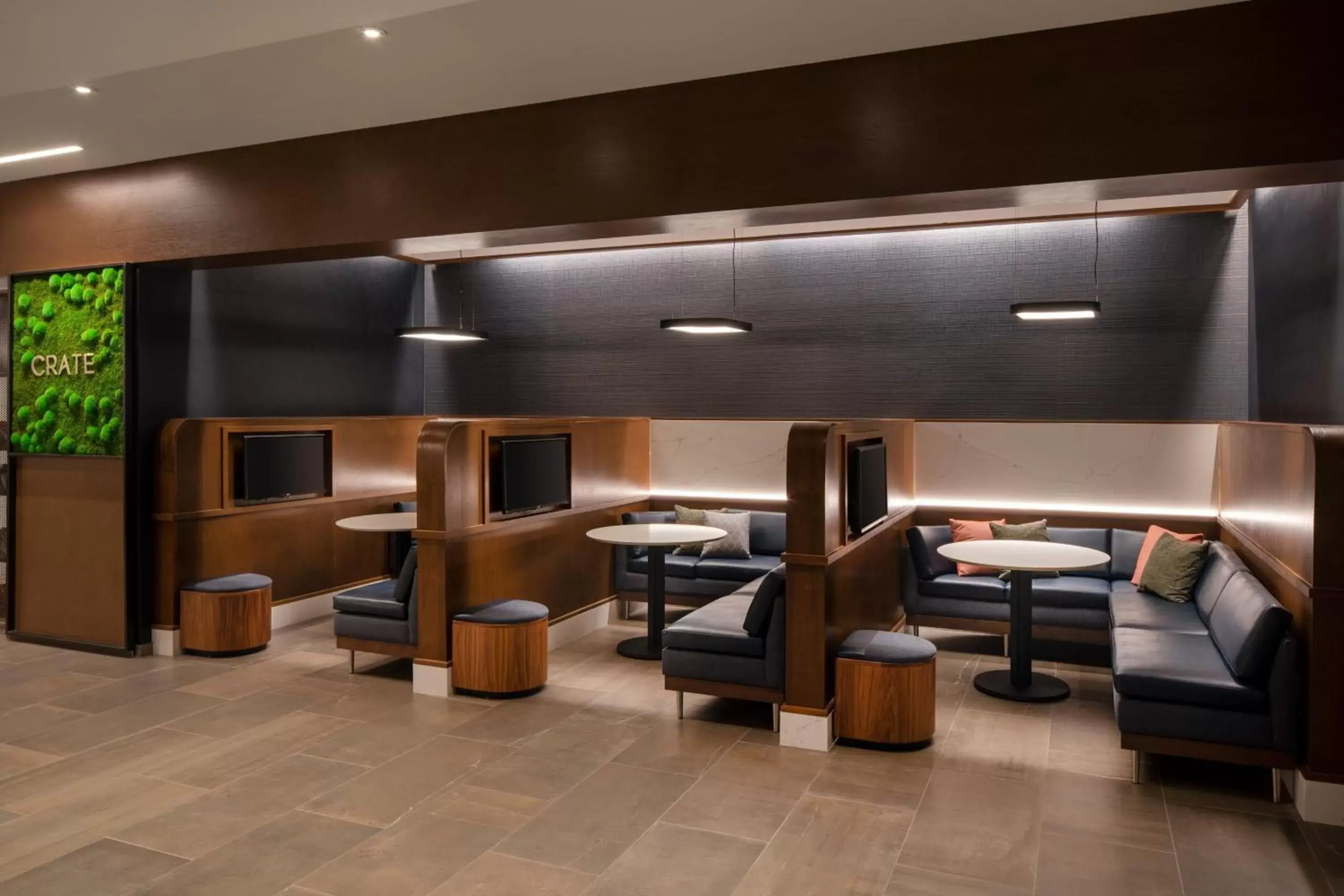 Other, Lounge/Bar in Courtyard by Marriott Fresno Clovis