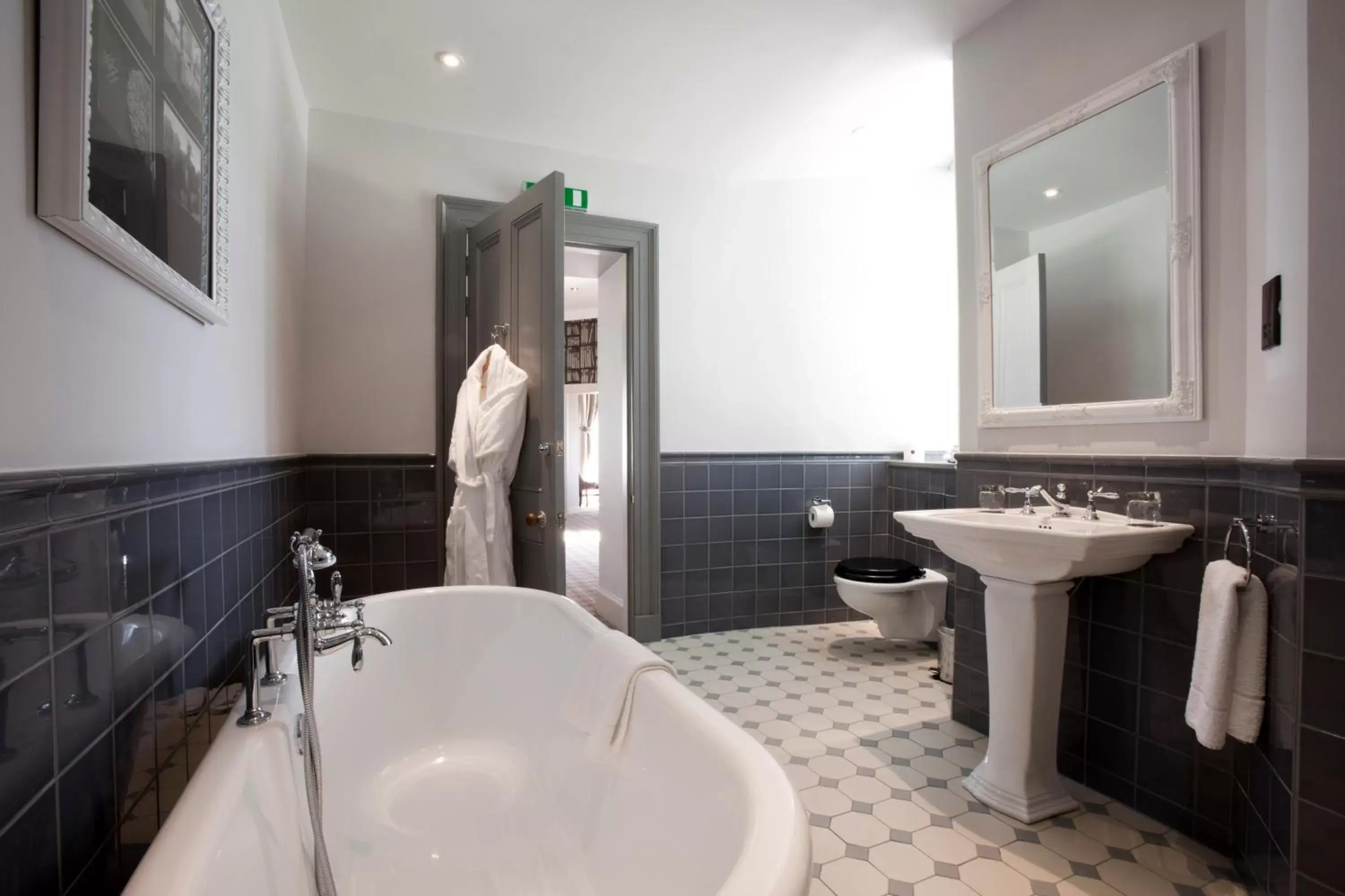 Bathroom in Meldrum House Hotel Golf And Country Estate