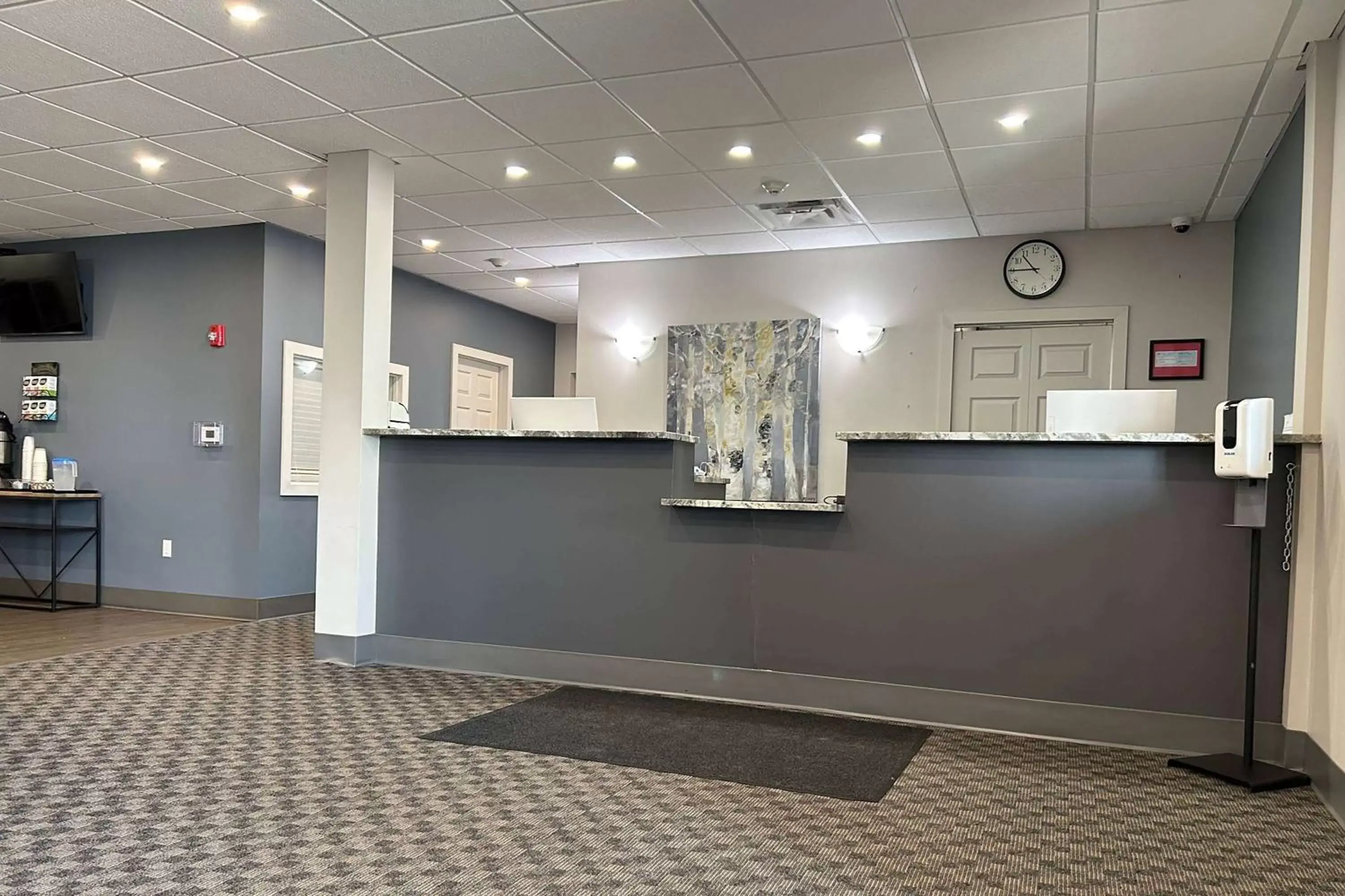 Lobby or reception, Lobby/Reception in Howard Johnson by Wyndham Thunder Bay