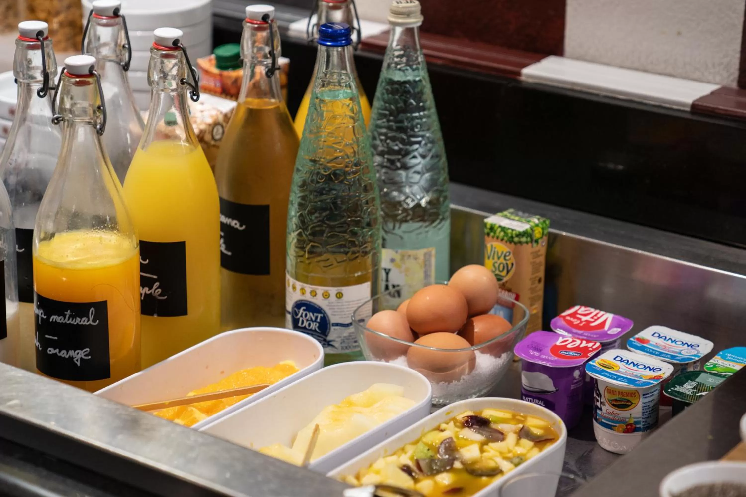 Buffet breakfast in Catalonia Roma