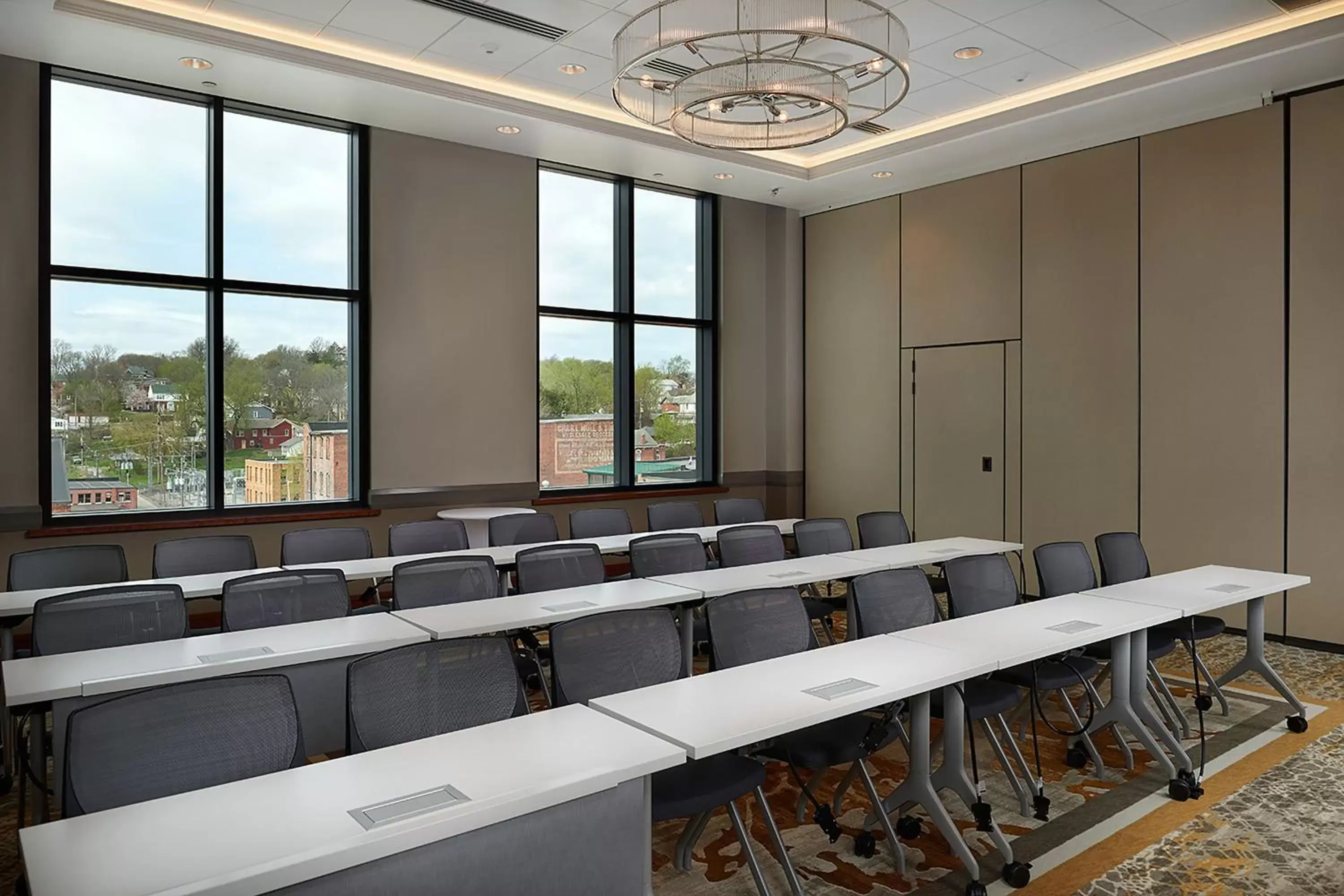 Meeting/conference room in The Merrill Hotel & Conference Center, Muscatine, a Tribute Portfolio Hotel