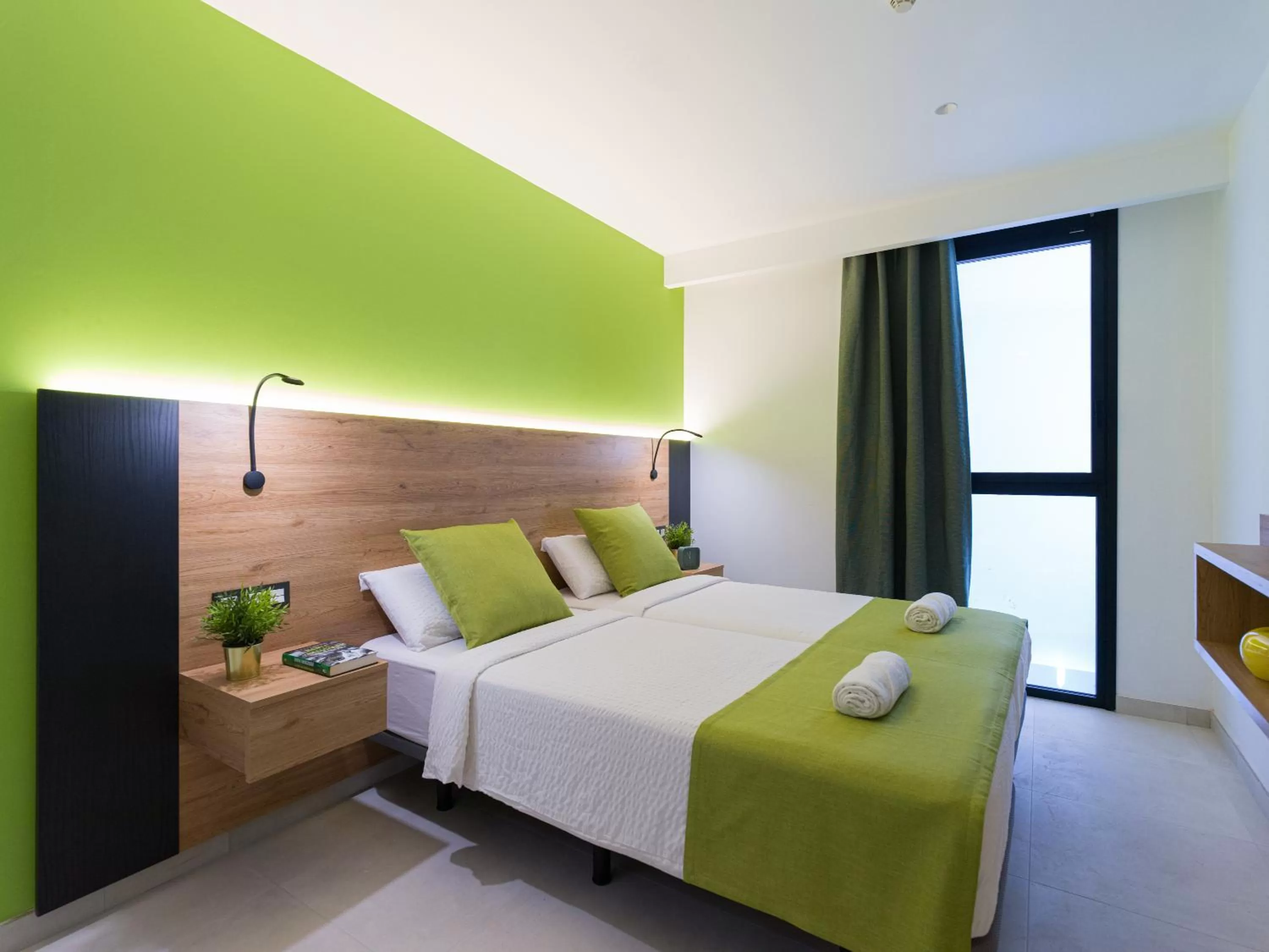 Bed in Hotel MG Poniente