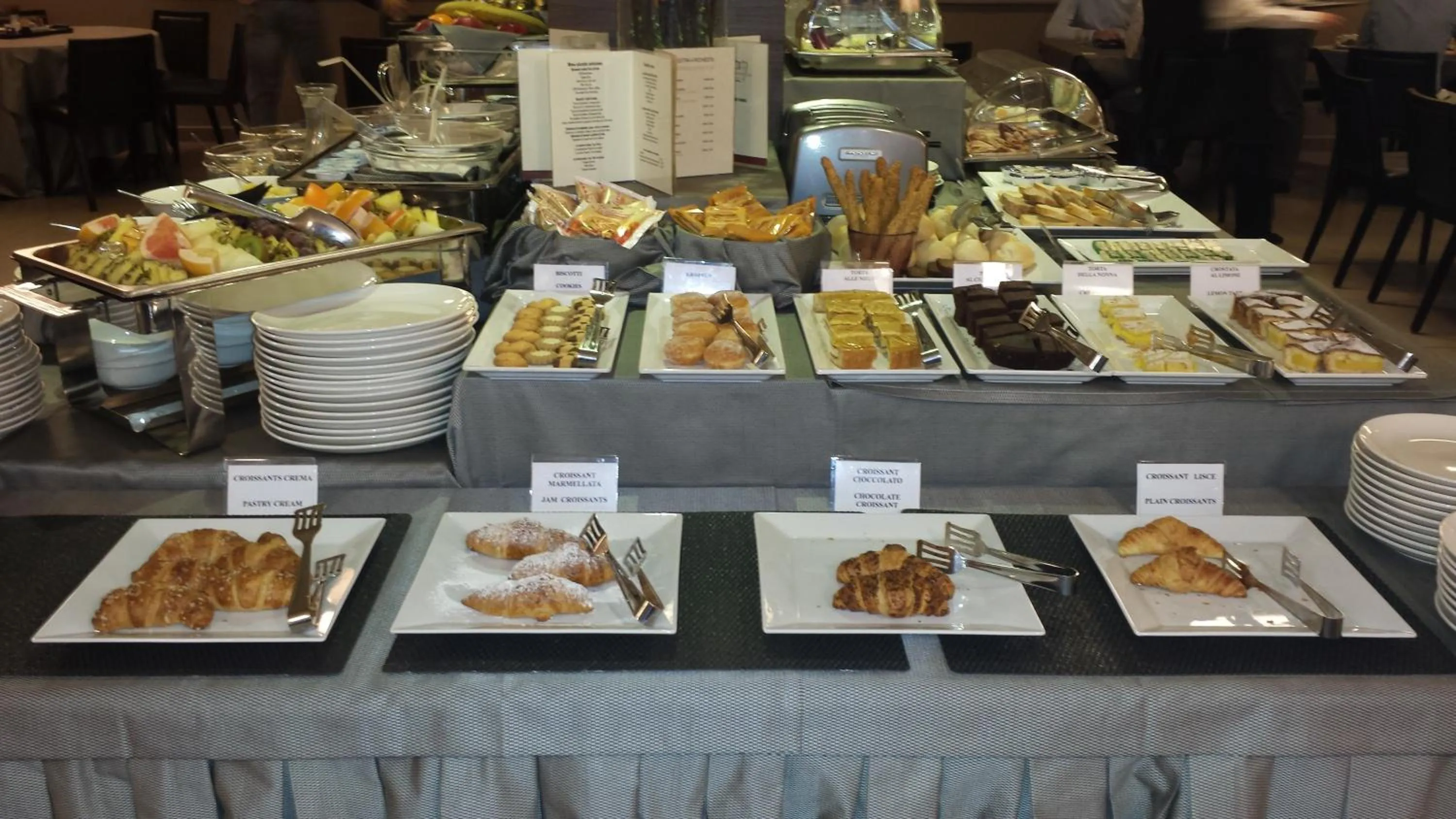 Restaurant/places to eat in Best Western Plus Hotel Monza e Brianza Palace