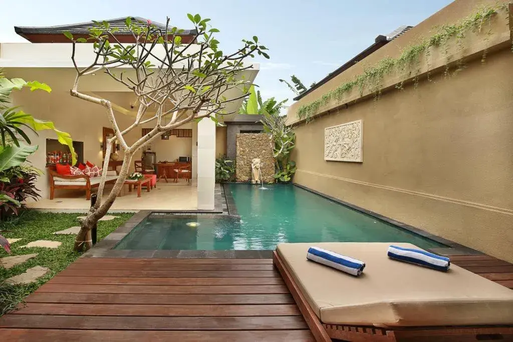 Swimming Pool in Kamajaya Villas