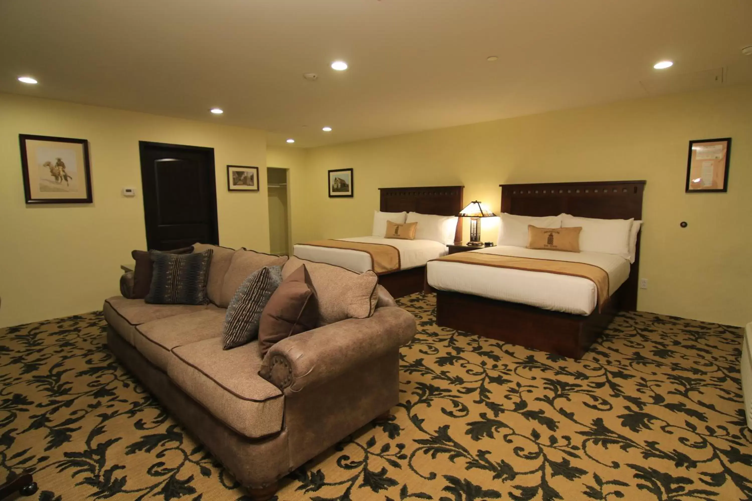 Bedroom in Hotel Mission De Oro