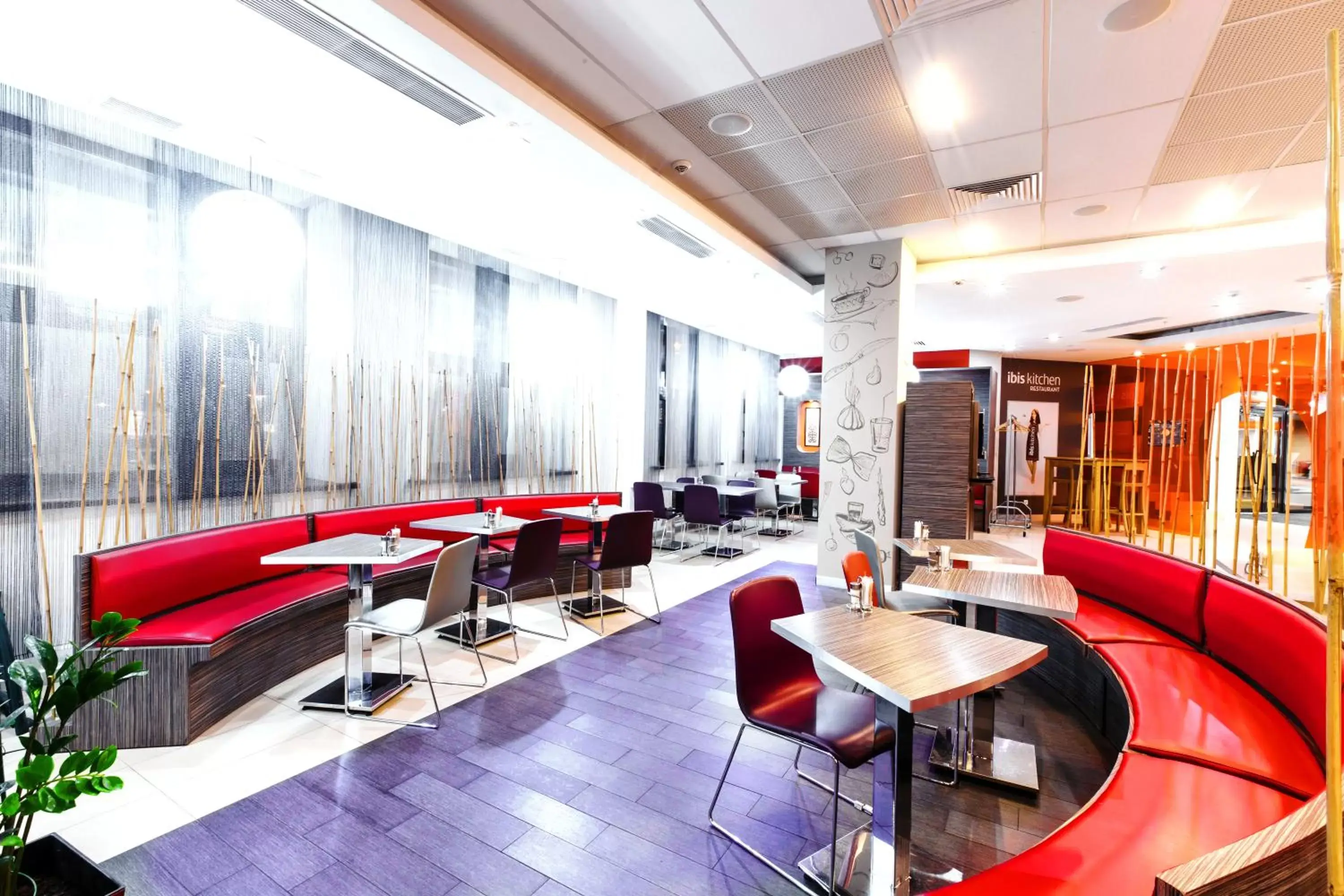 Restaurant/Places to Eat in Ibis Astana