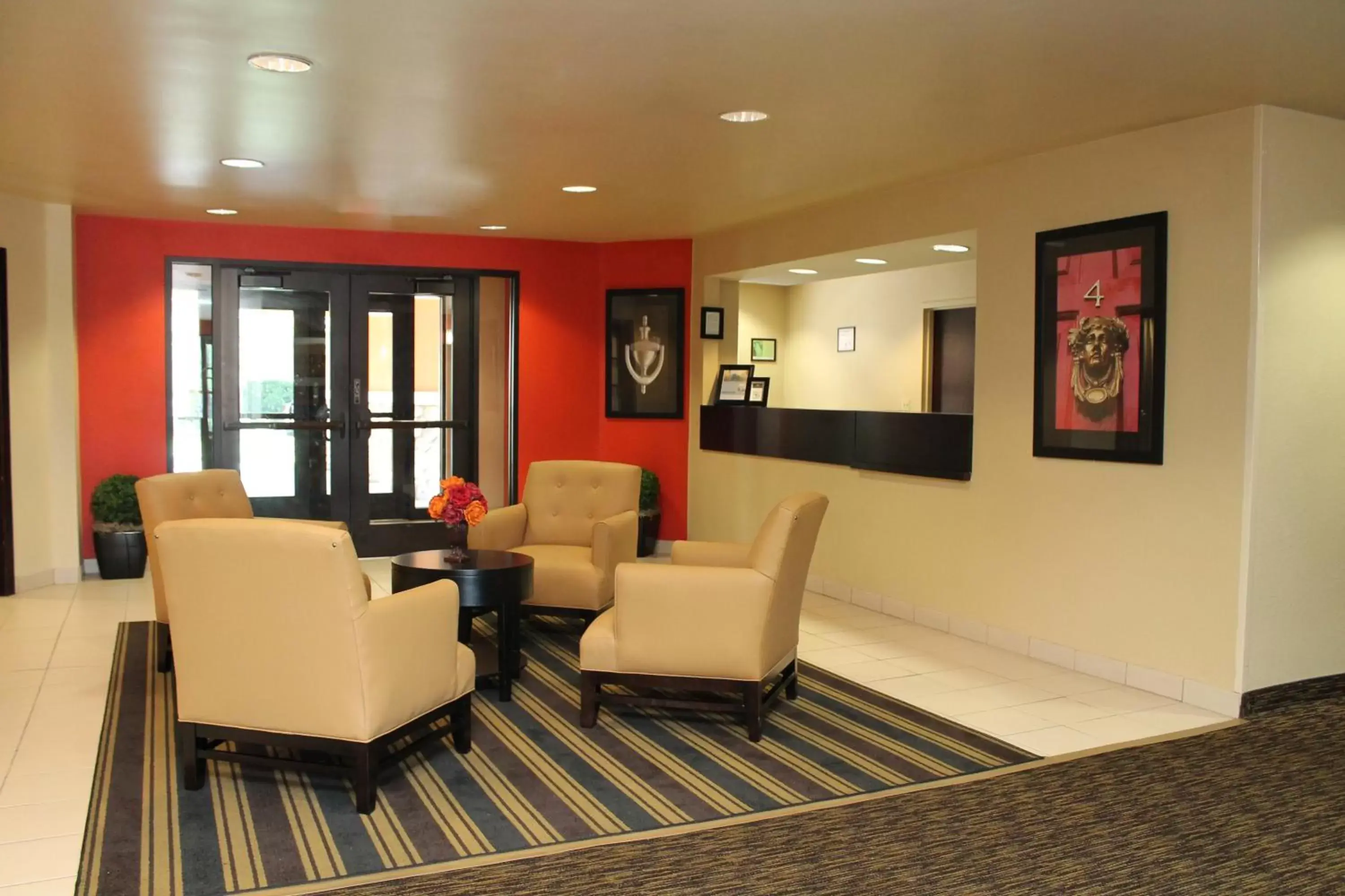 Lobby or reception, Seating Area in Extended Stay America Suites - Los Angeles - San Dimas