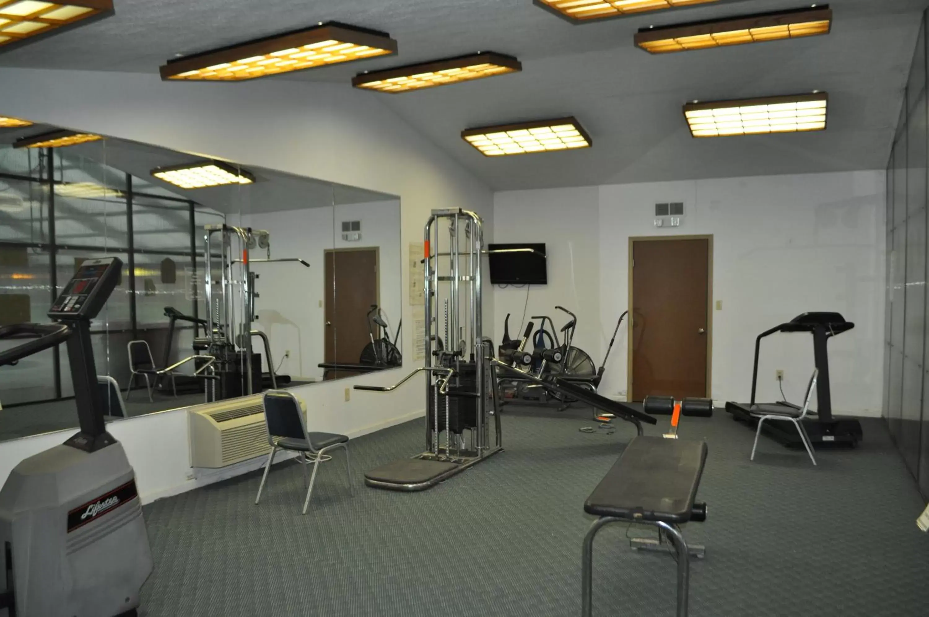 Fitness Center/Facilities in Bestway Inn - Madison