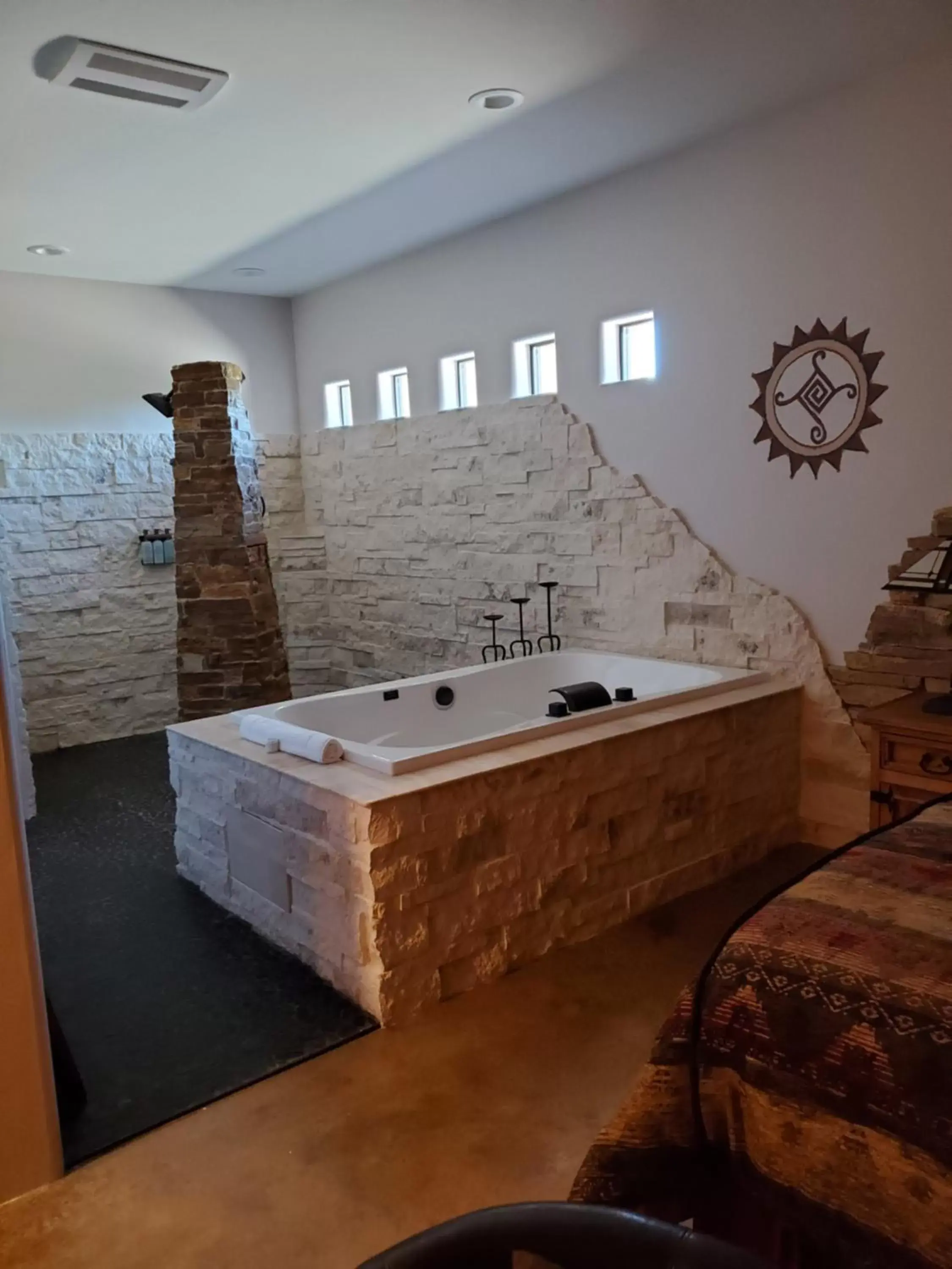 Shower, Spa/Wellness in Origins Bed and Breakfast