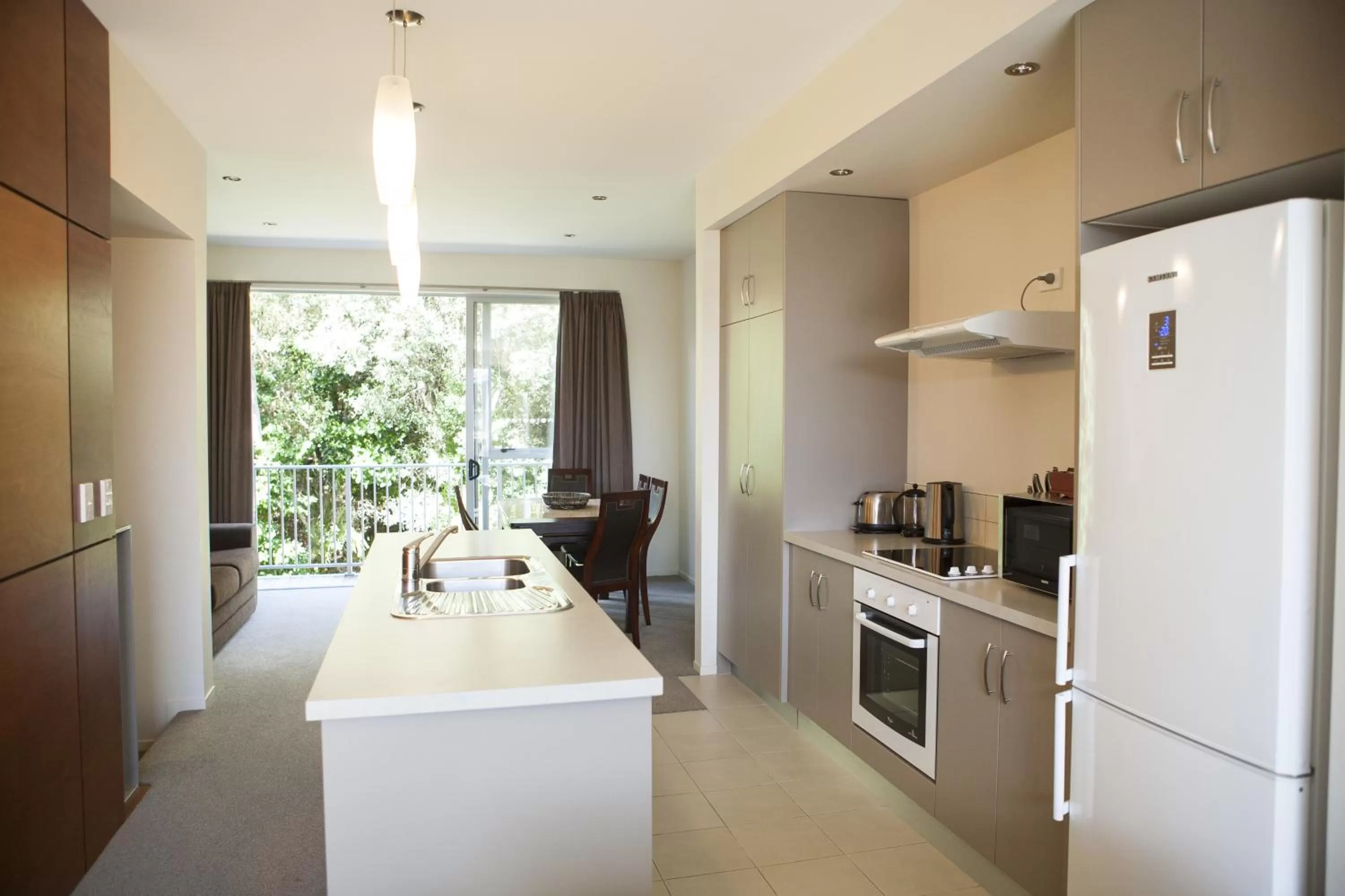 Kitchen or kitchenette in Oceans Resort Whitianga