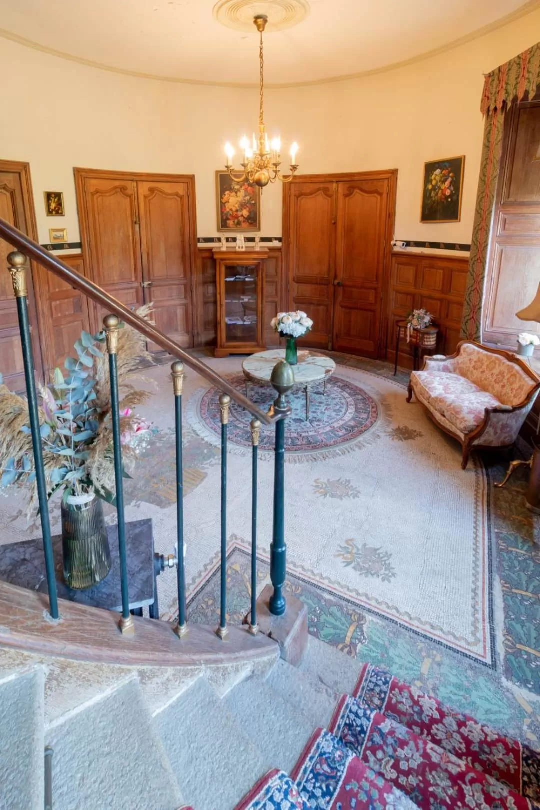 Facade/entrance in Chateau du Hallay