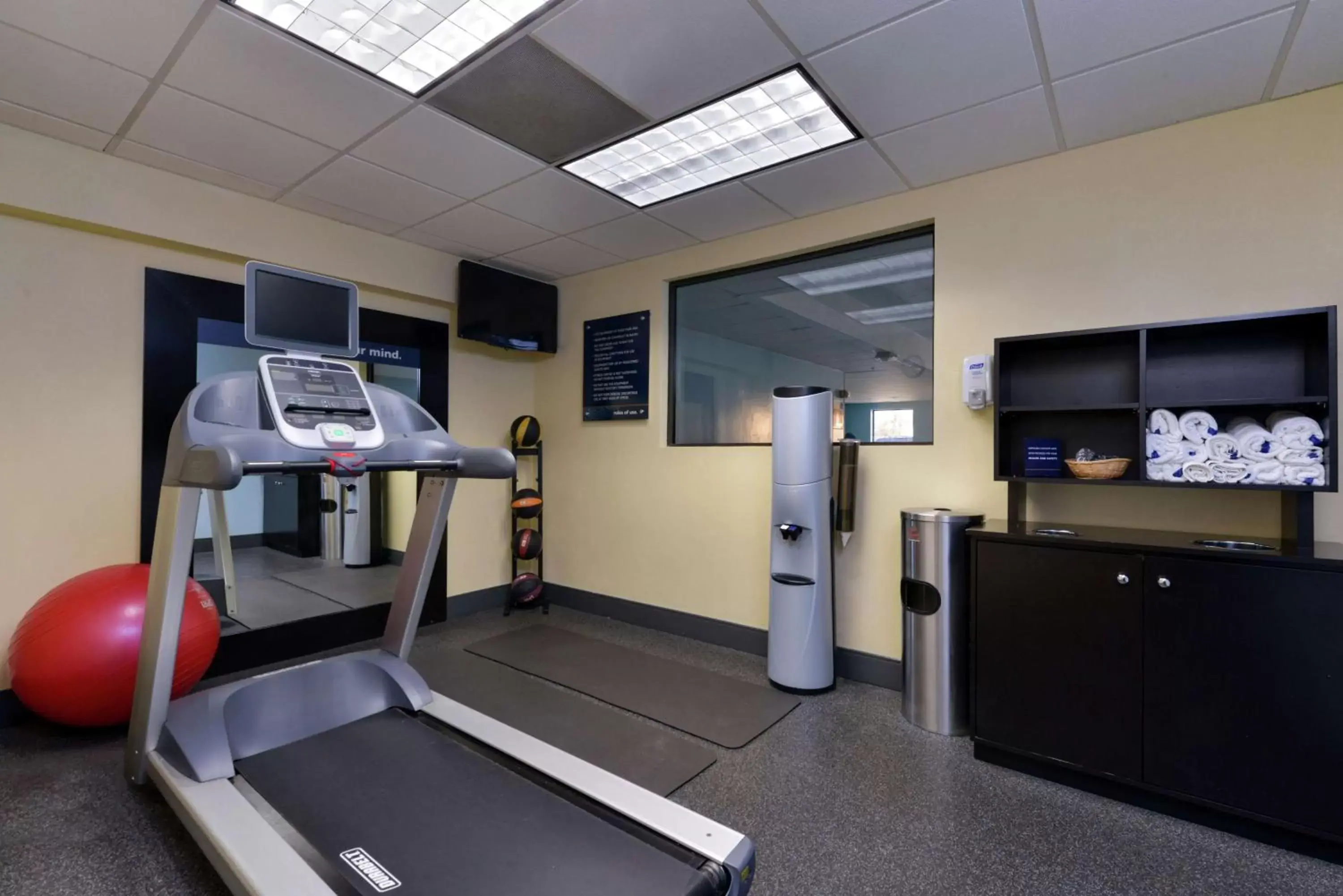 Fitness centre/facilities, Fitness Center/Facilities in Hampton Inn Columbus-East