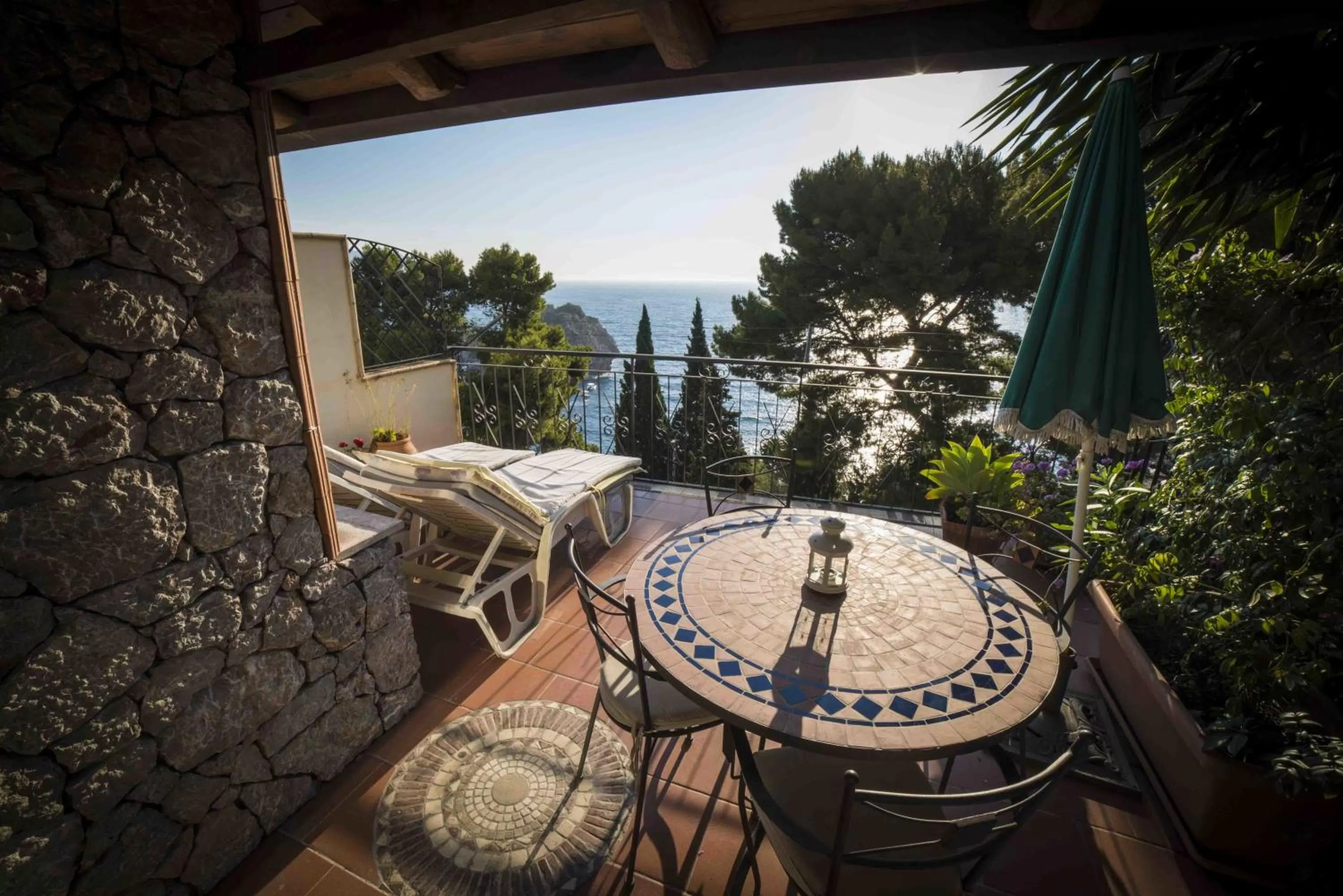Balcony/Terrace in ToviMar Apartments
