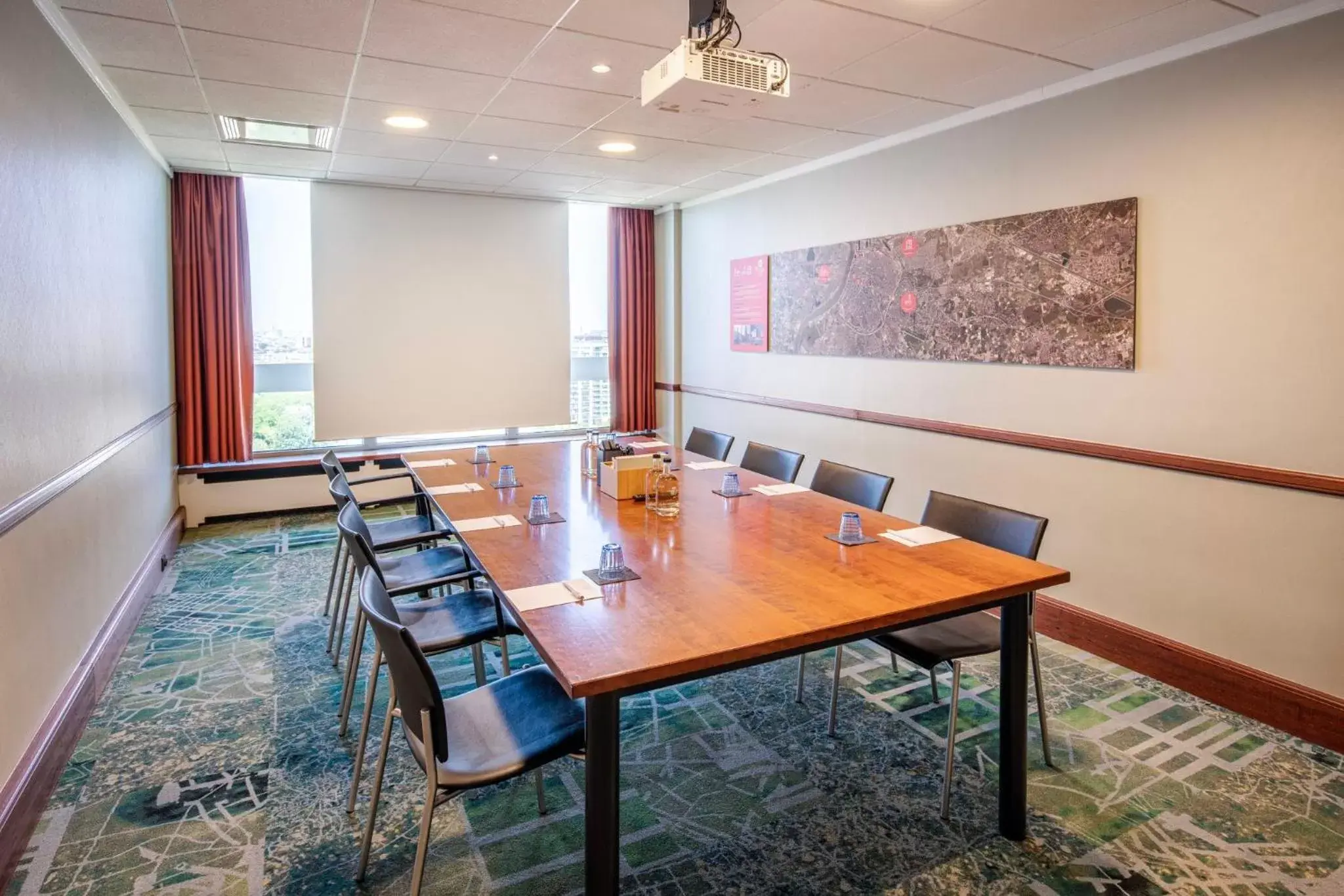 Meeting/conference room in Crowne Plaza Antwerpen, an IHG Hotel