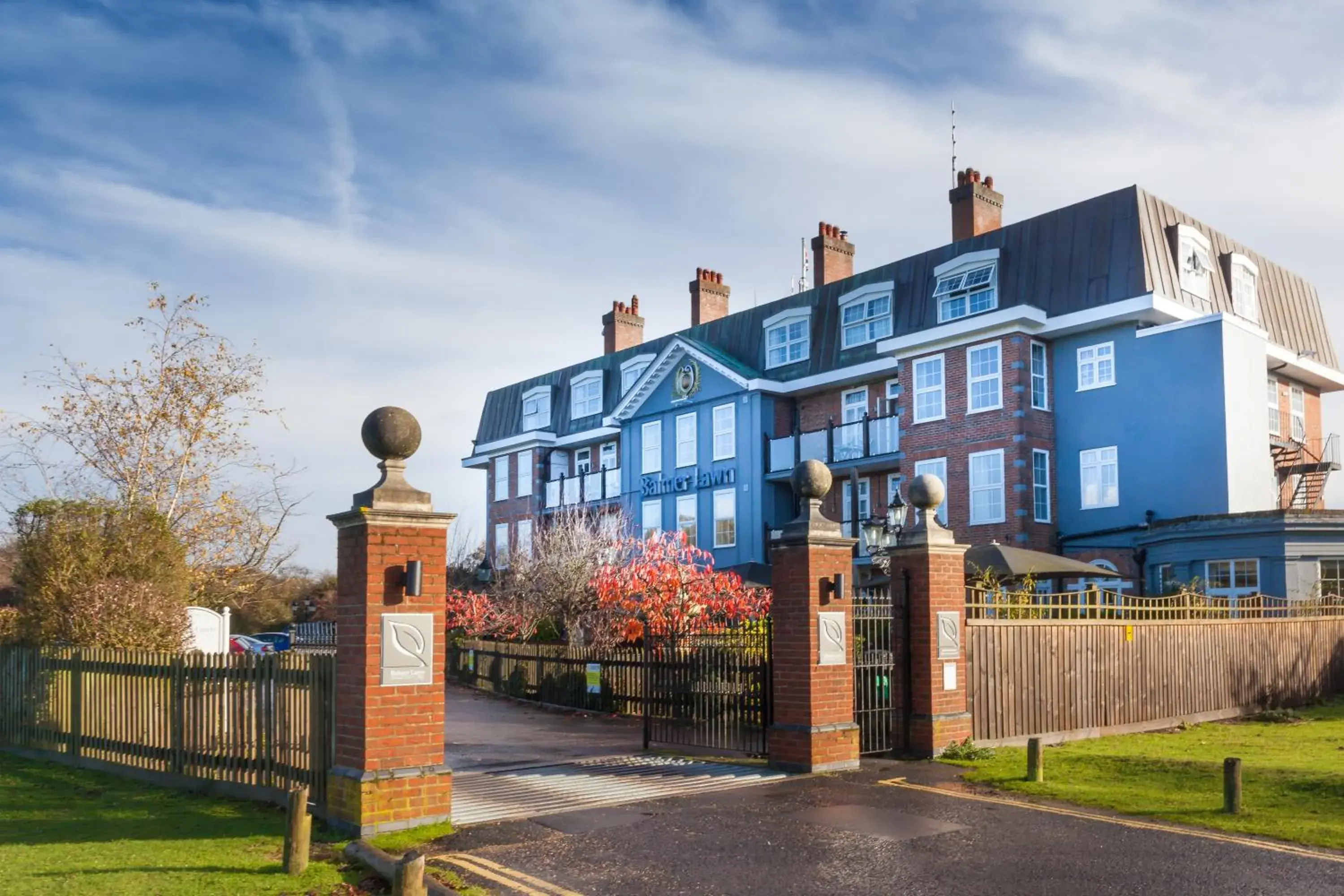 Property Building in Balmer Lawn