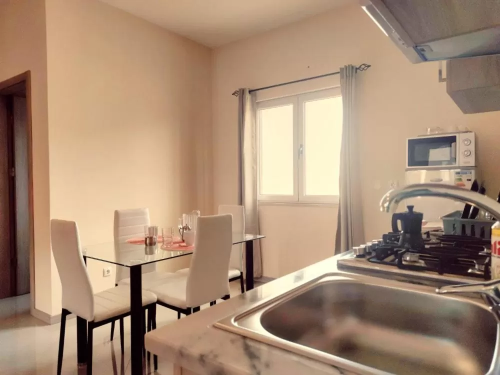 Kitchen or kitchenette, Kitchen/Kitchenette in Praia Capital Residence