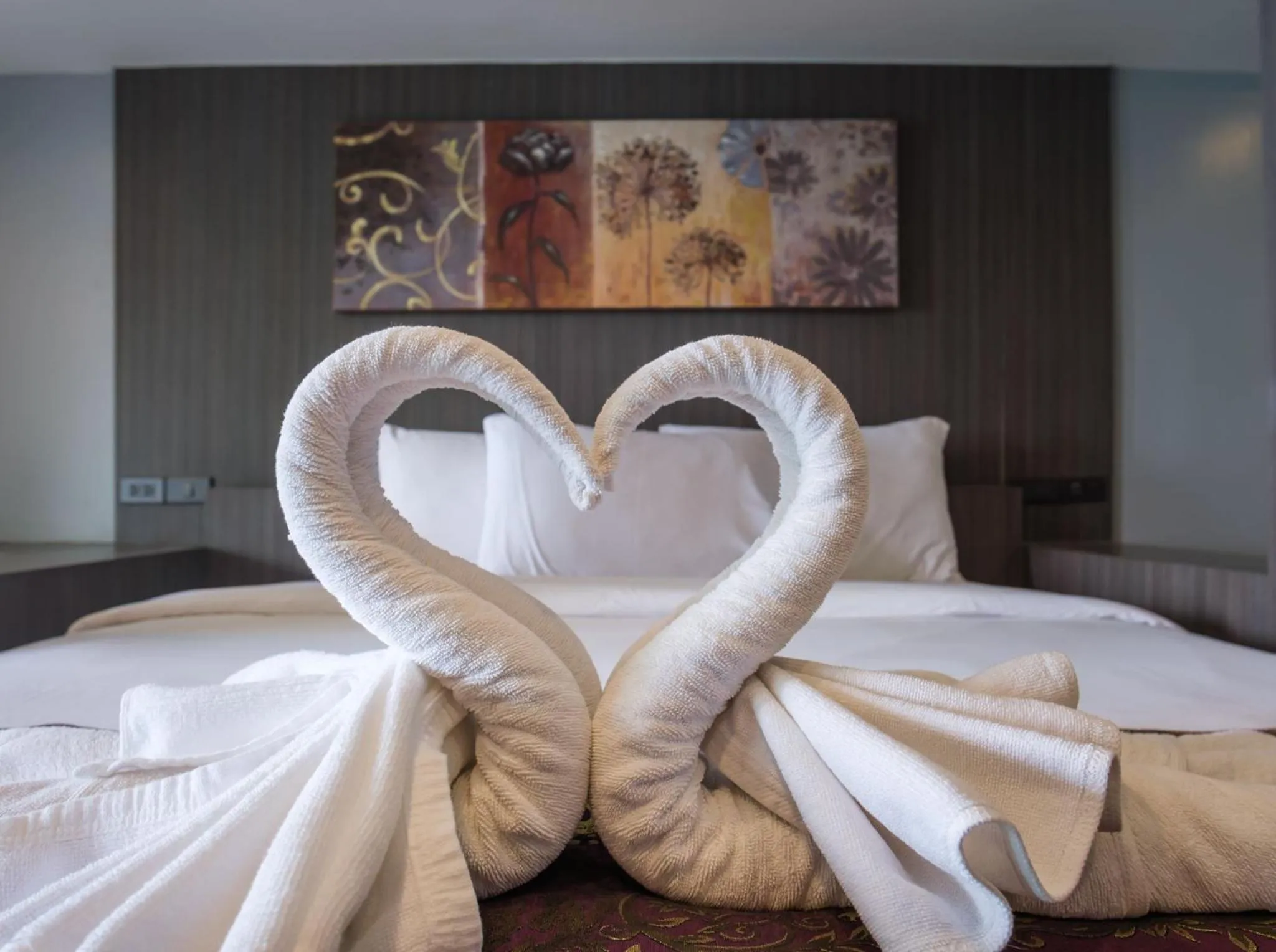 Bed in Cliff Lanta Suite-Koh Lanta Krabi