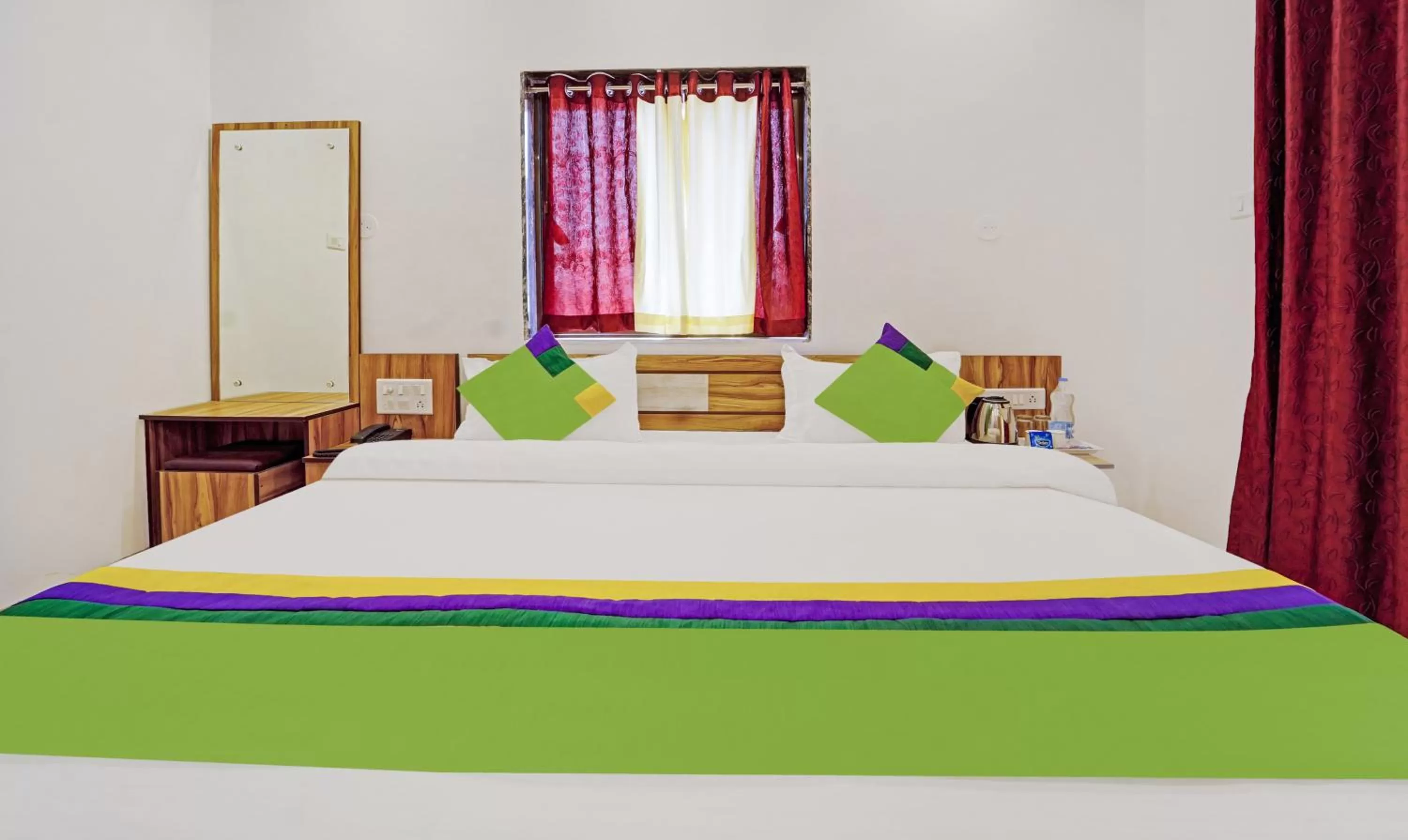 Bed in Treebo Trend Infinity View