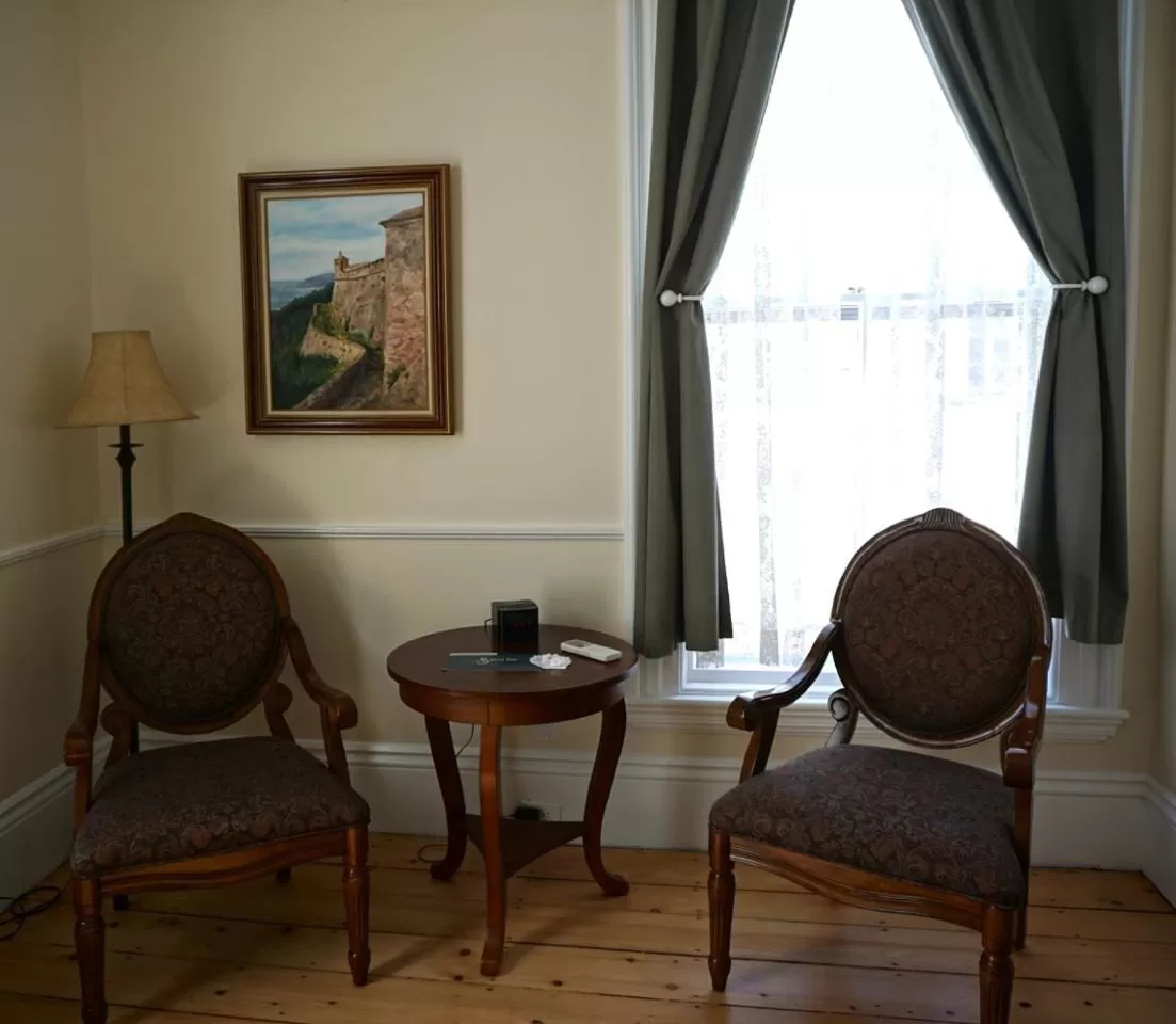 Seating Area in The Salem Inn