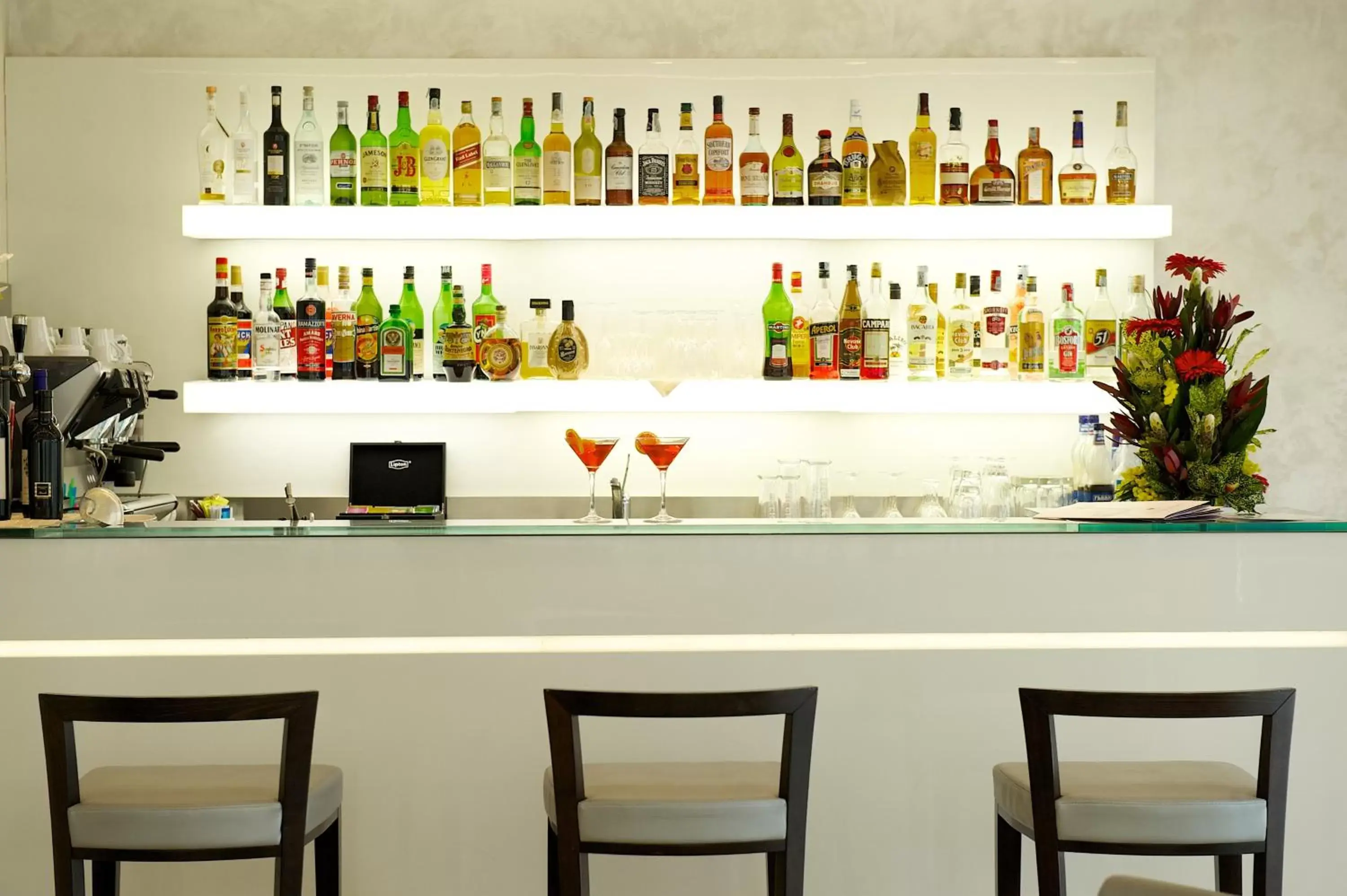 Lounge or bar, Lounge/Bar in Mercure Hotel Rimini Artis