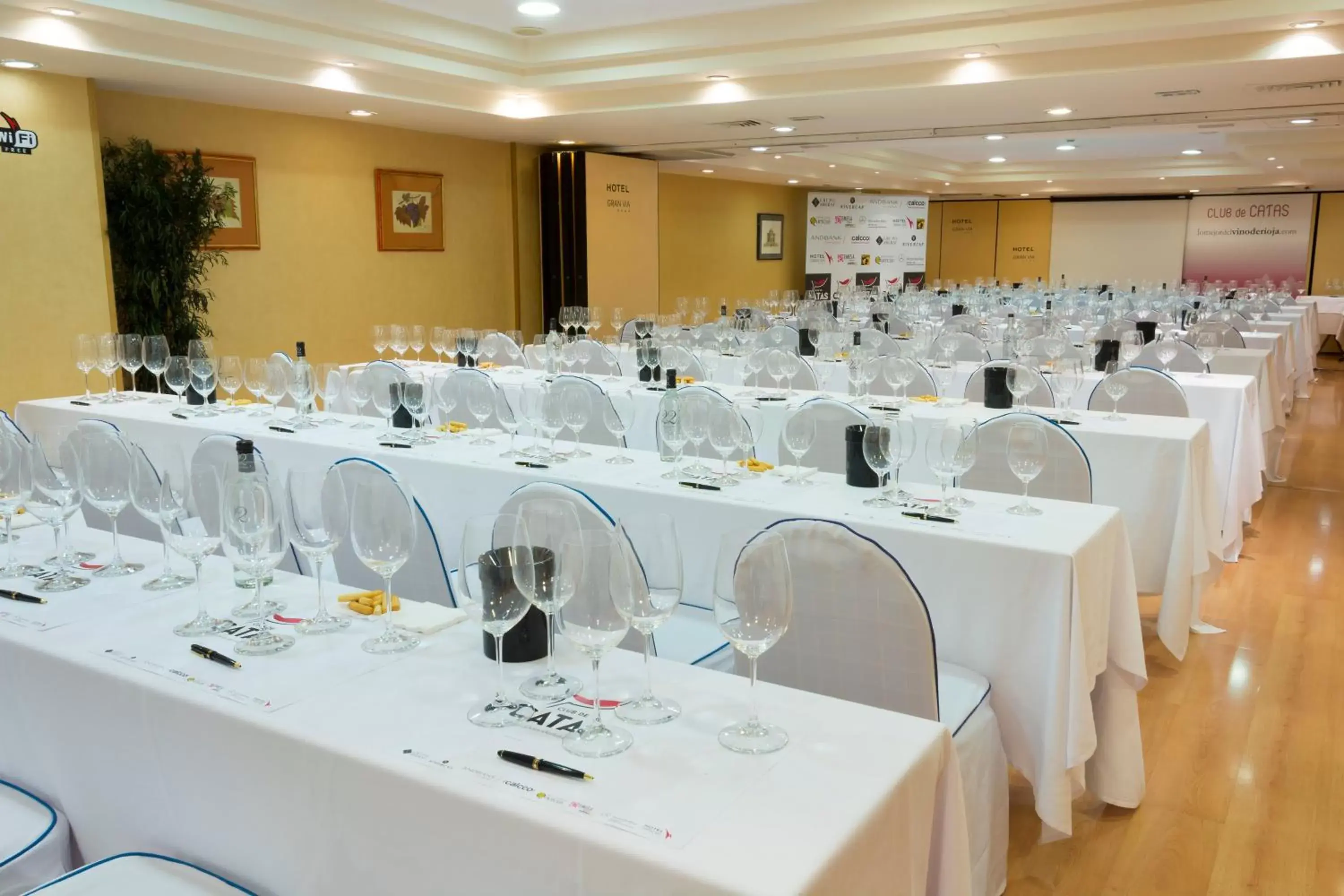 Meeting/conference room, Banquet Facilities in Hotel Gran Via