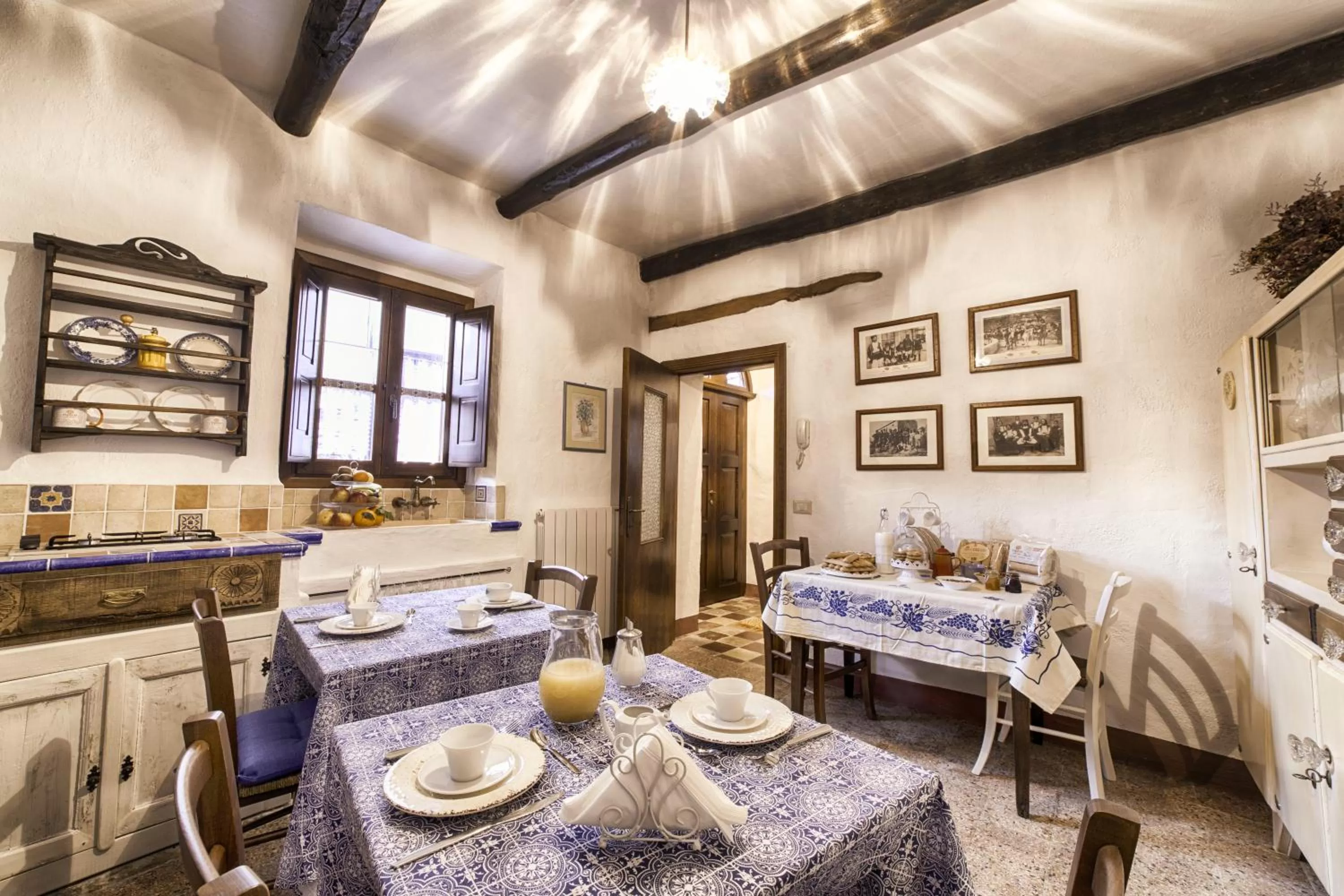 Italian breakfast in Casa Masini