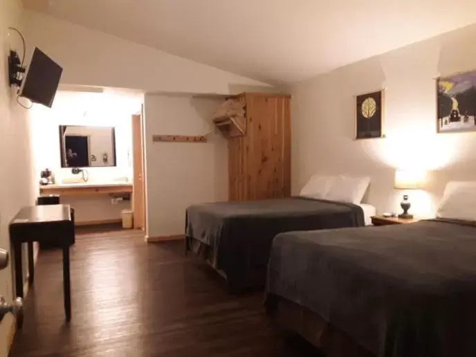 Bed in Moose Inn