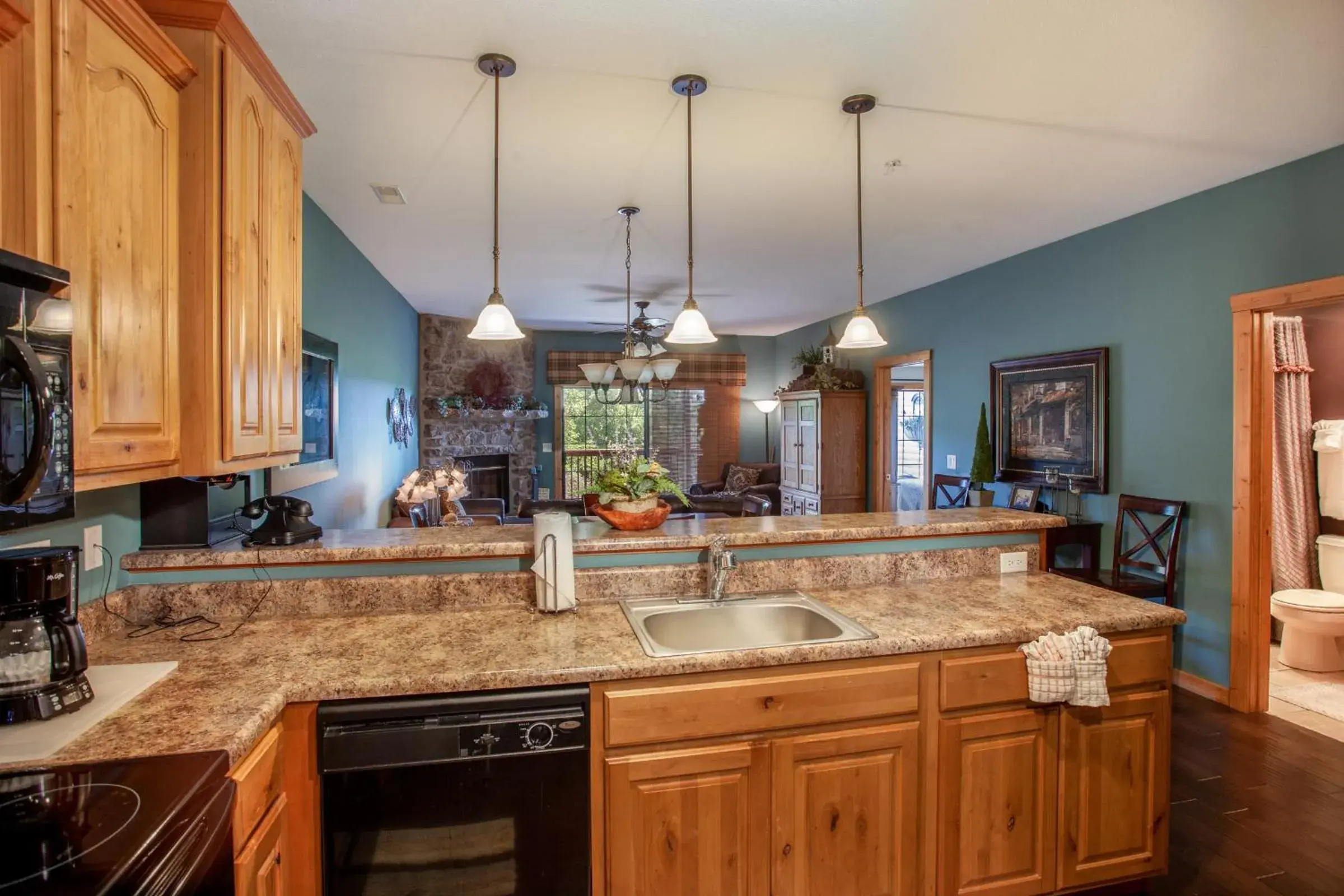 Kitchen/Kitchenette in The Village At Indian Point Resort