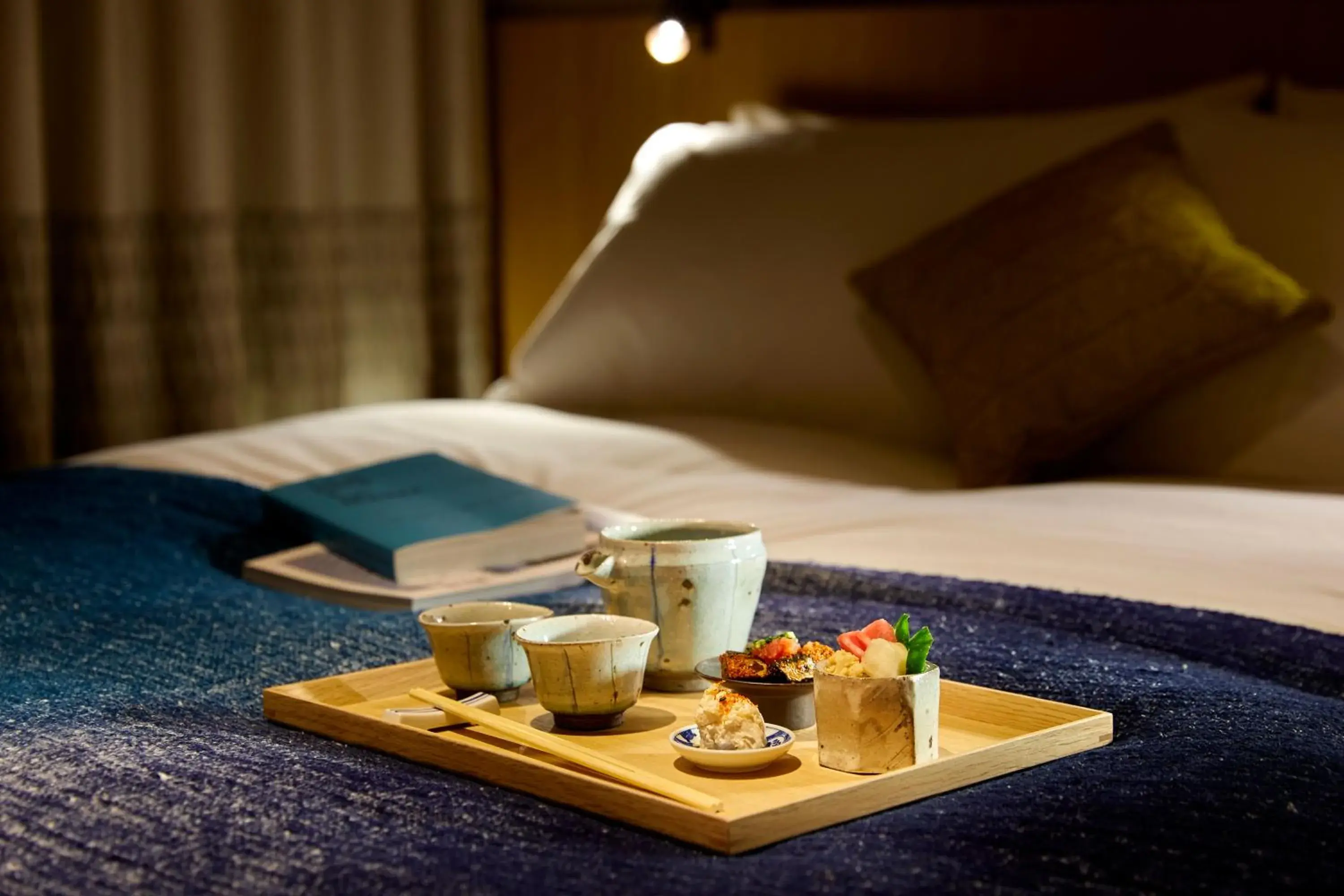 Food and drinks, Bed in TSUKI Tokyo