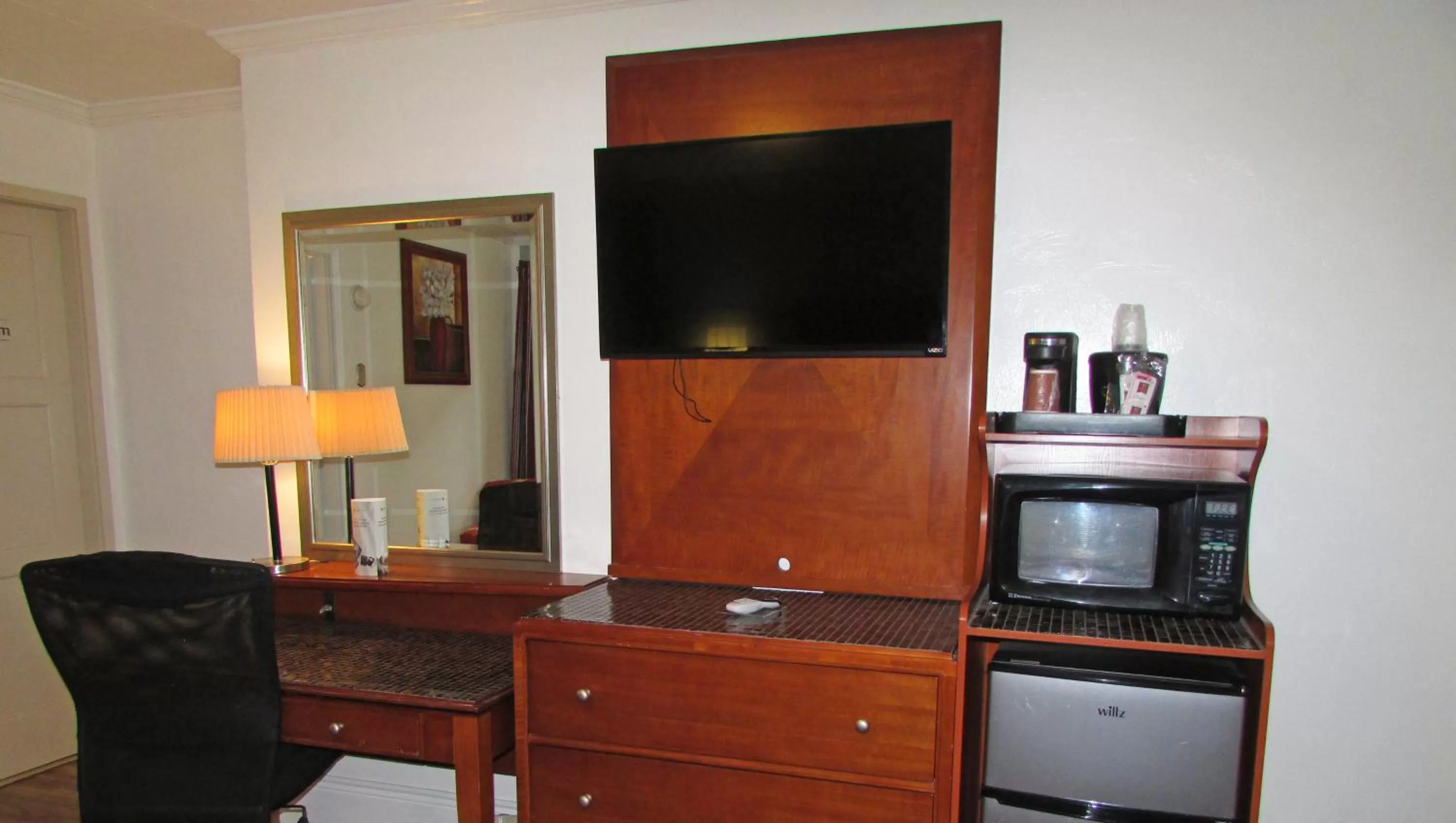 Bedroom in Mountain Star Inn