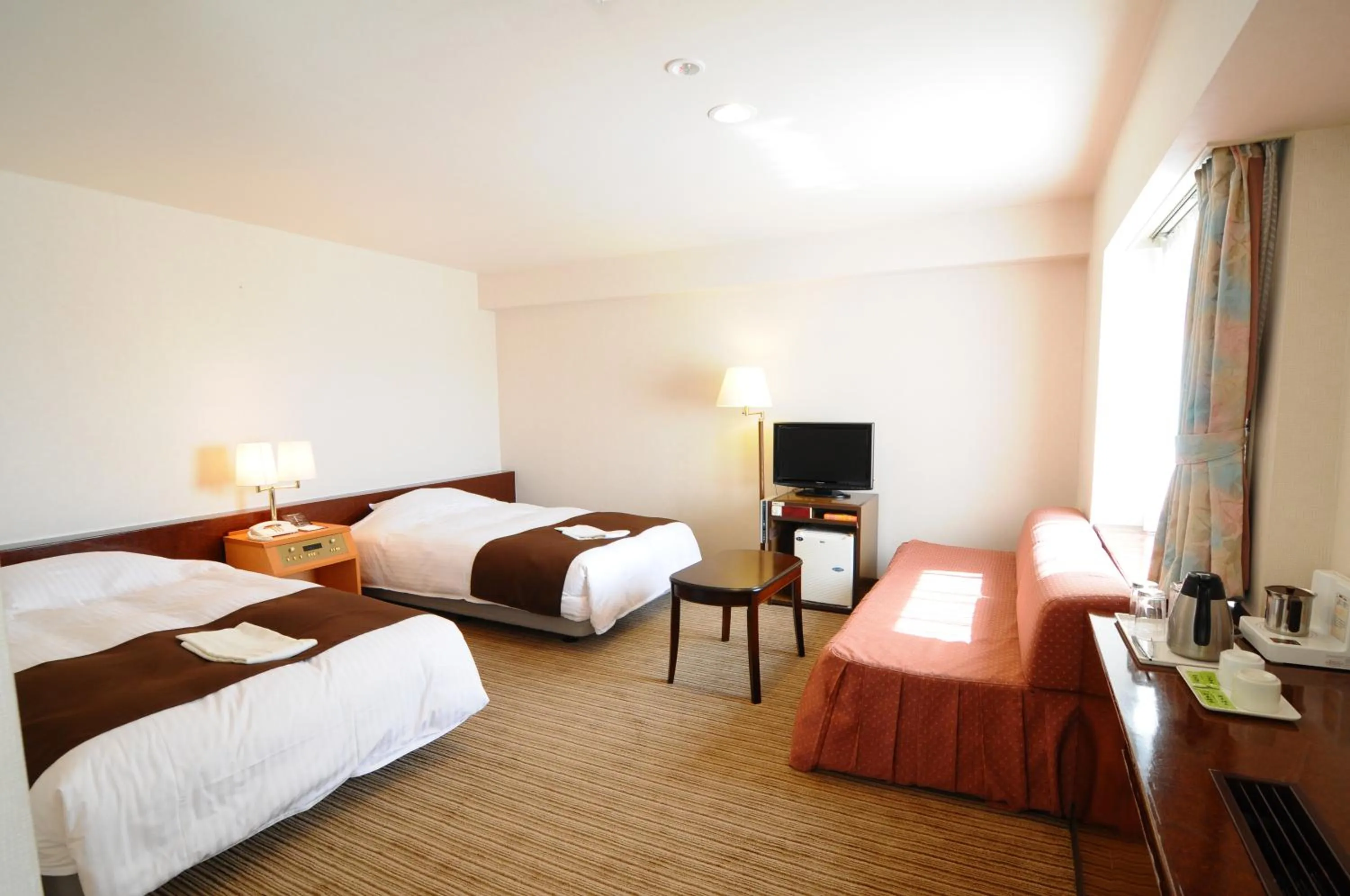 Bed in Niigata Toei Hotel