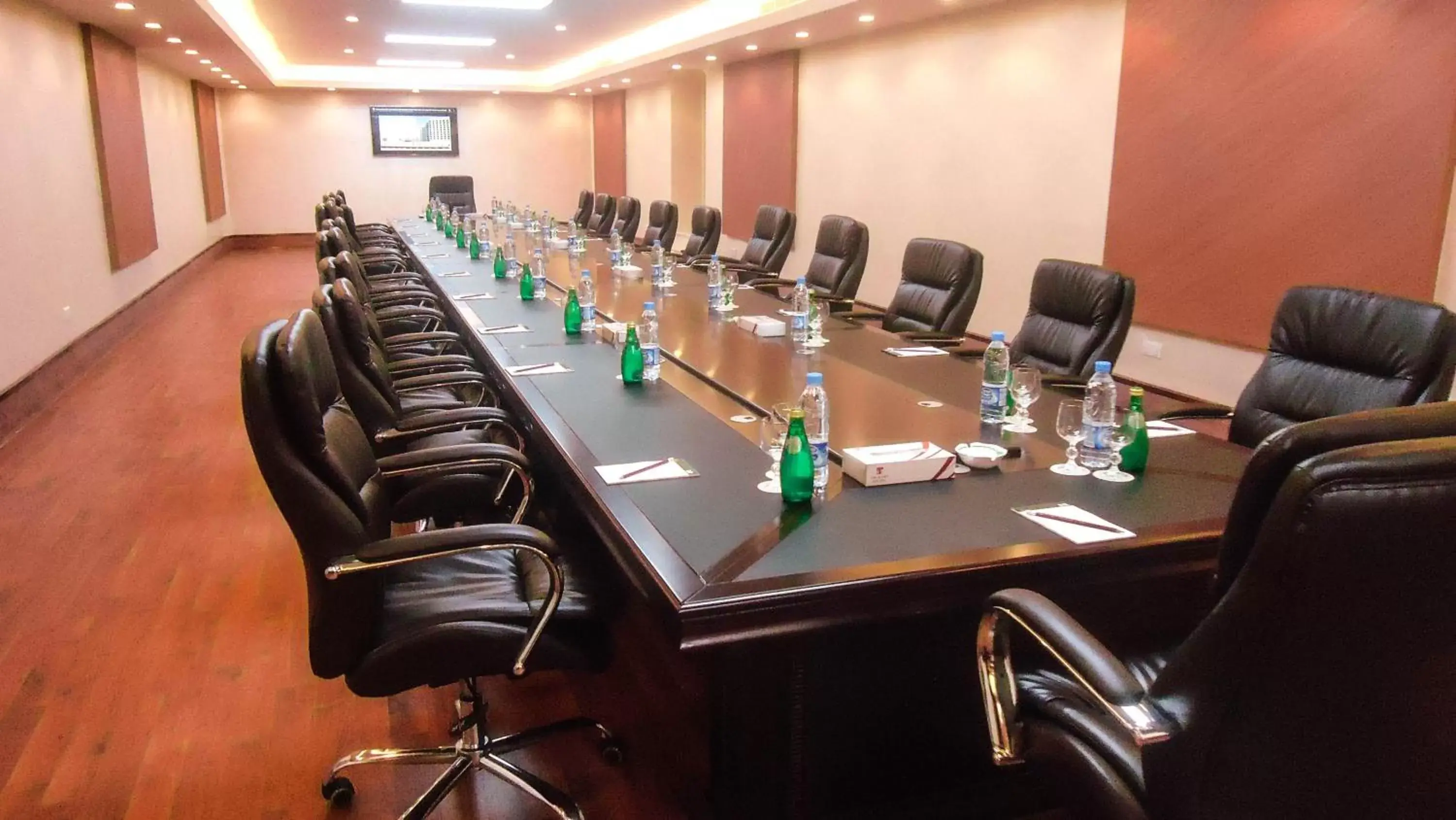Meeting/conference room in Jeddah Grand Hotel