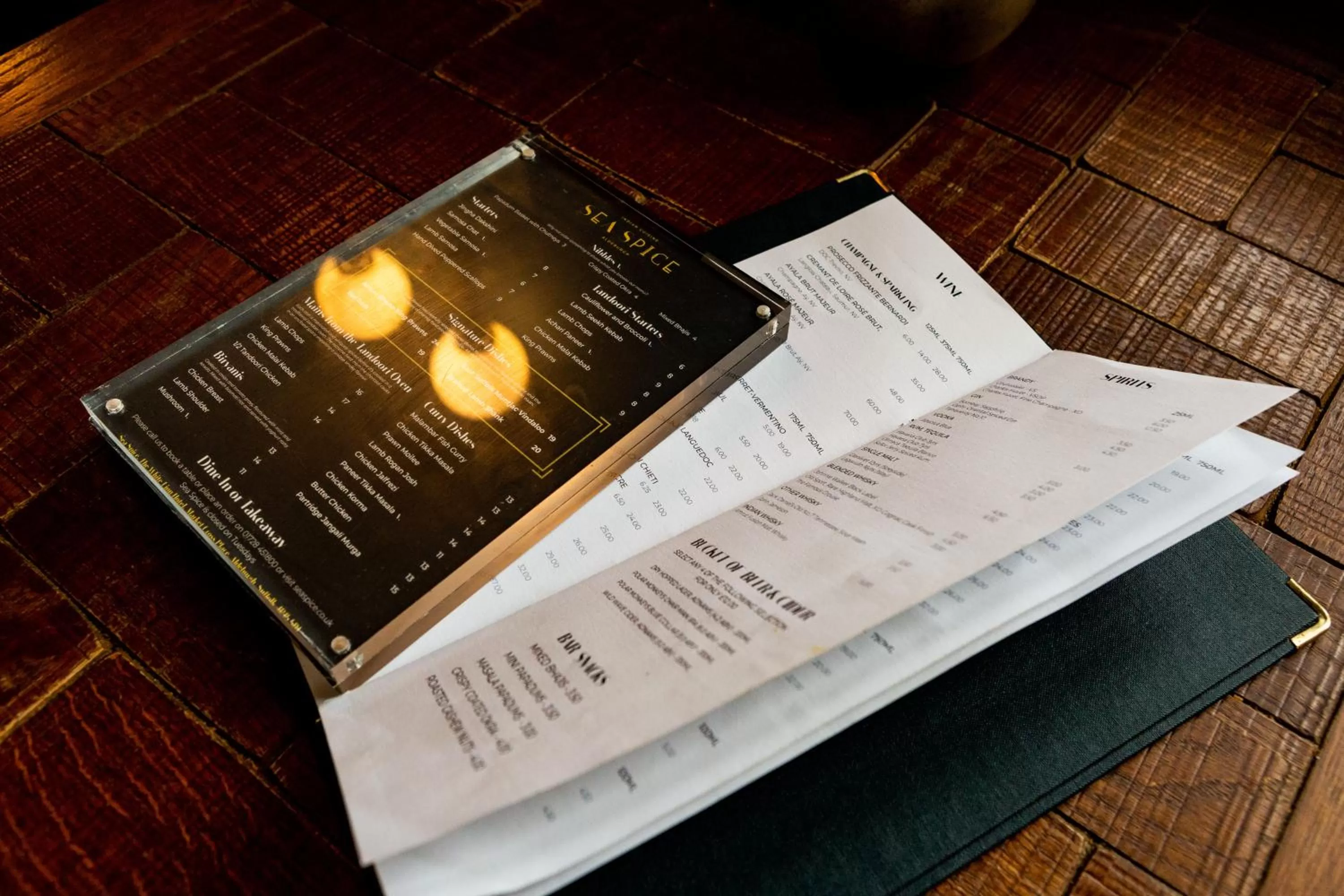 Restaurant/places to eat in The White Lion Hotel