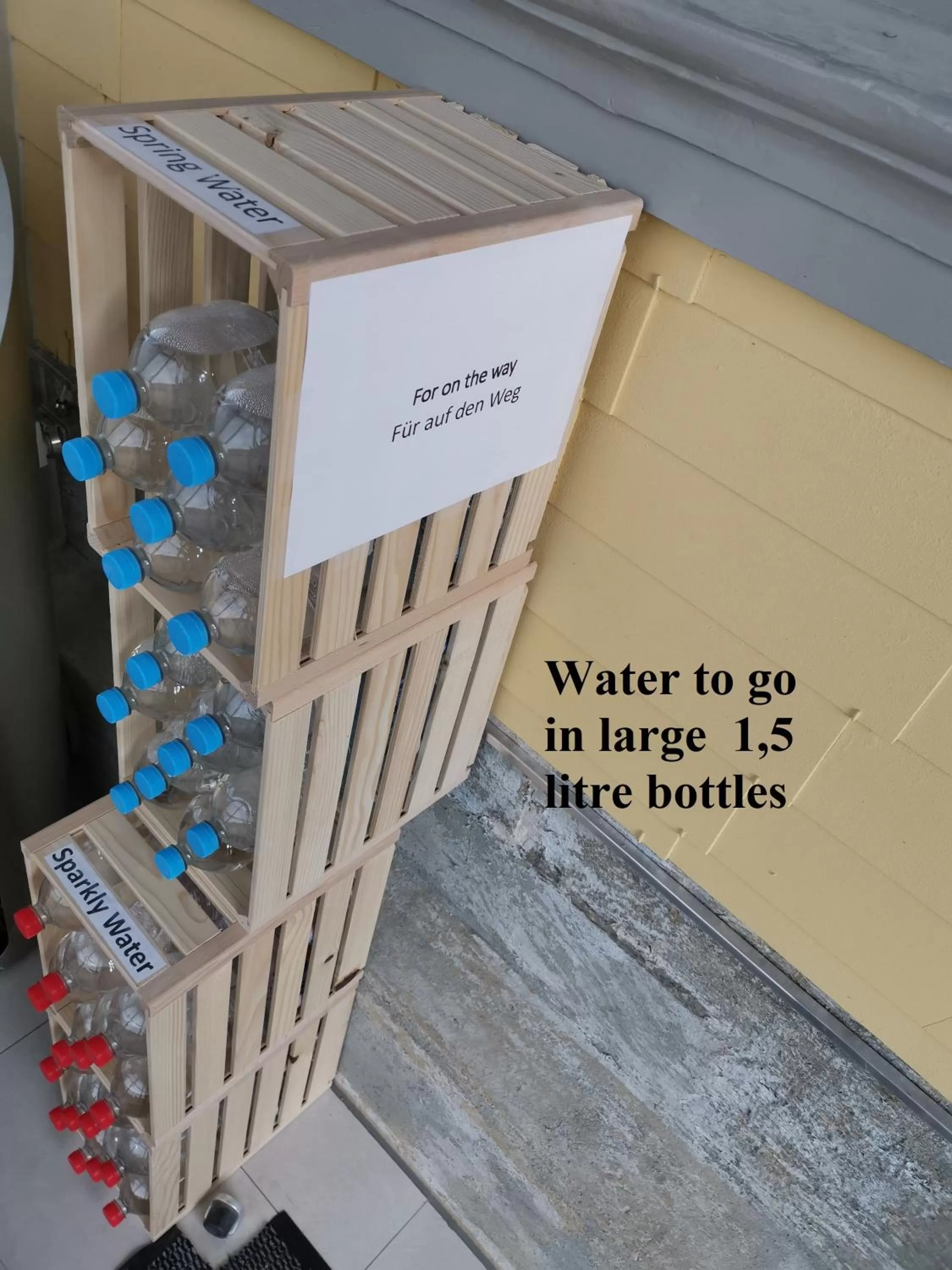 Drinks in Boutique Hotel BS16 before Bern City Parking gratis