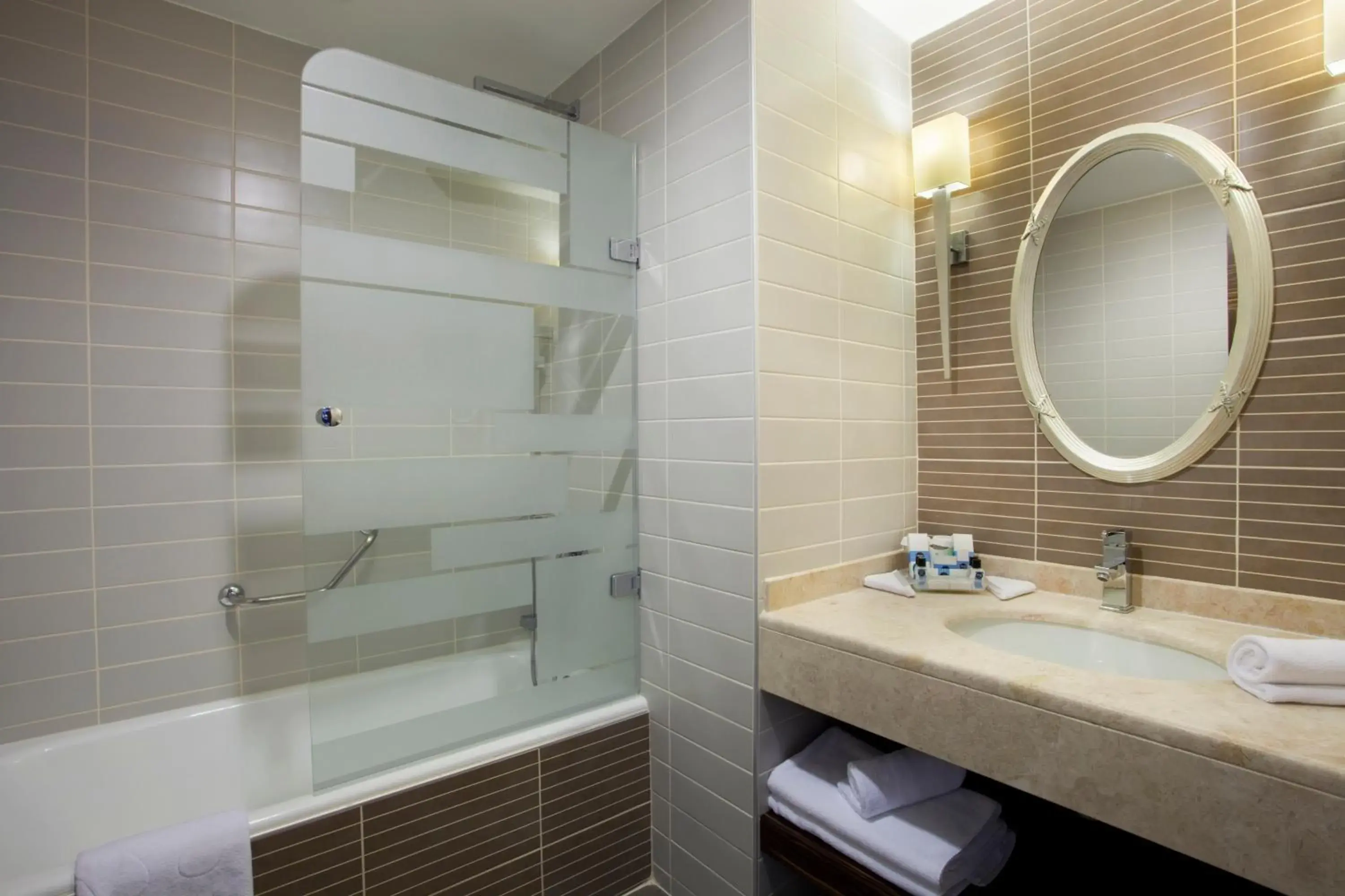 Bathroom in Euro Park Hotel Bursa