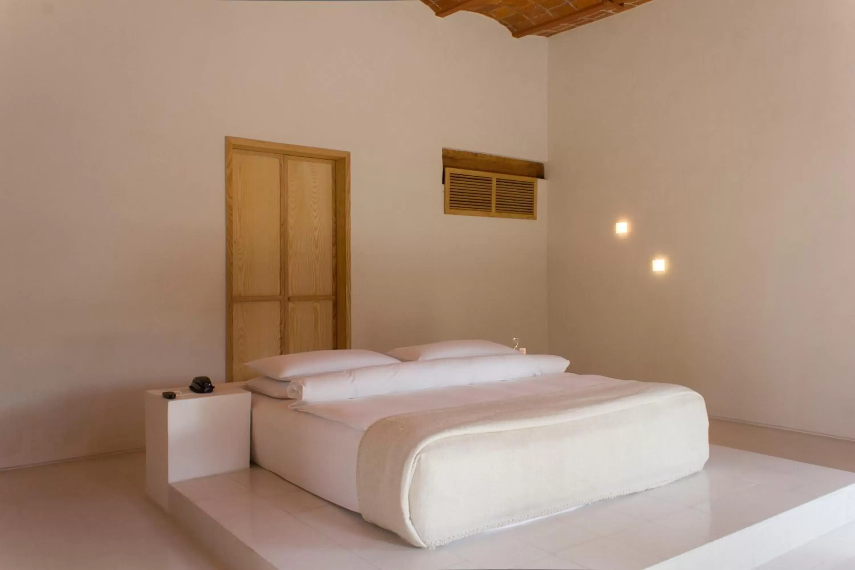 Bed in Círculo Mexicano, a Member of Design Hotels
