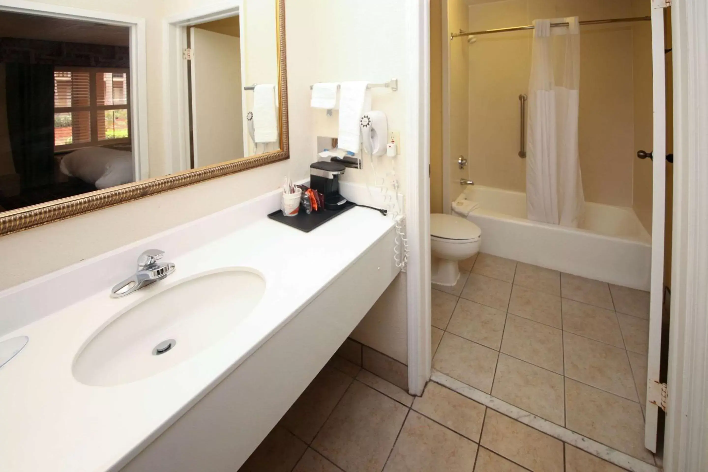 Bathroom in Quality Inn Orange Park Jacksonville