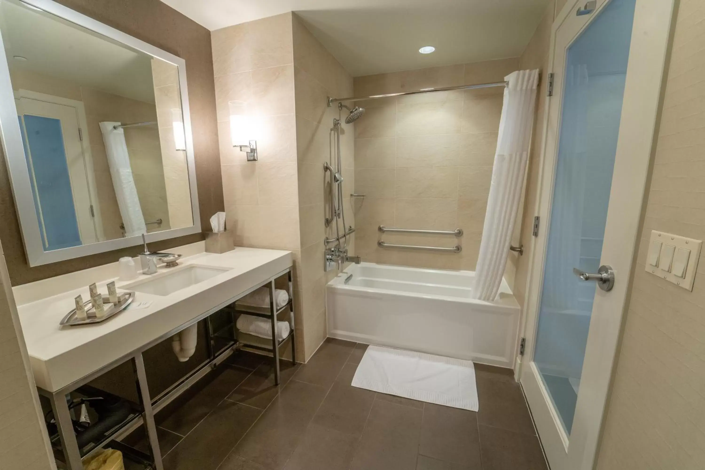 Bathroom in The Hotel at Arundel Preserve