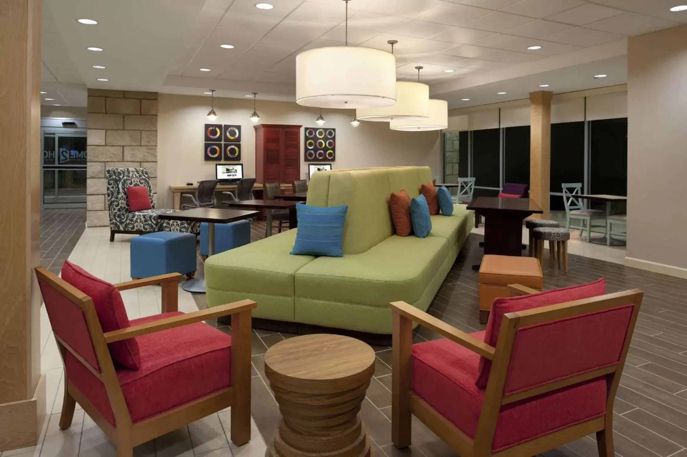Lobby or reception in Home2 Suites by Hilton Ridgeland