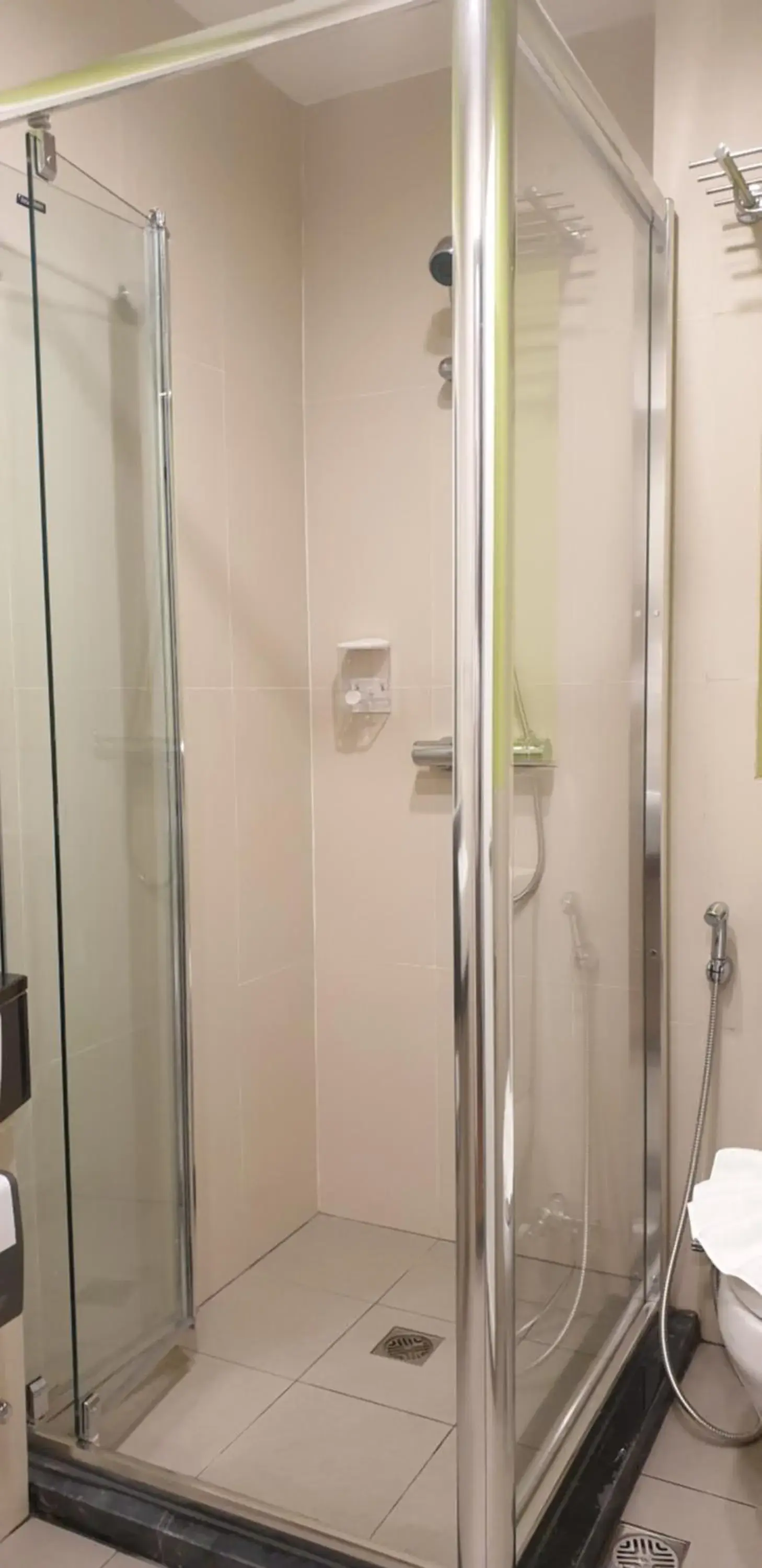 Shower, Bathroom in Vinary Hotel Sukhumvit - SHA EXTRA Plus