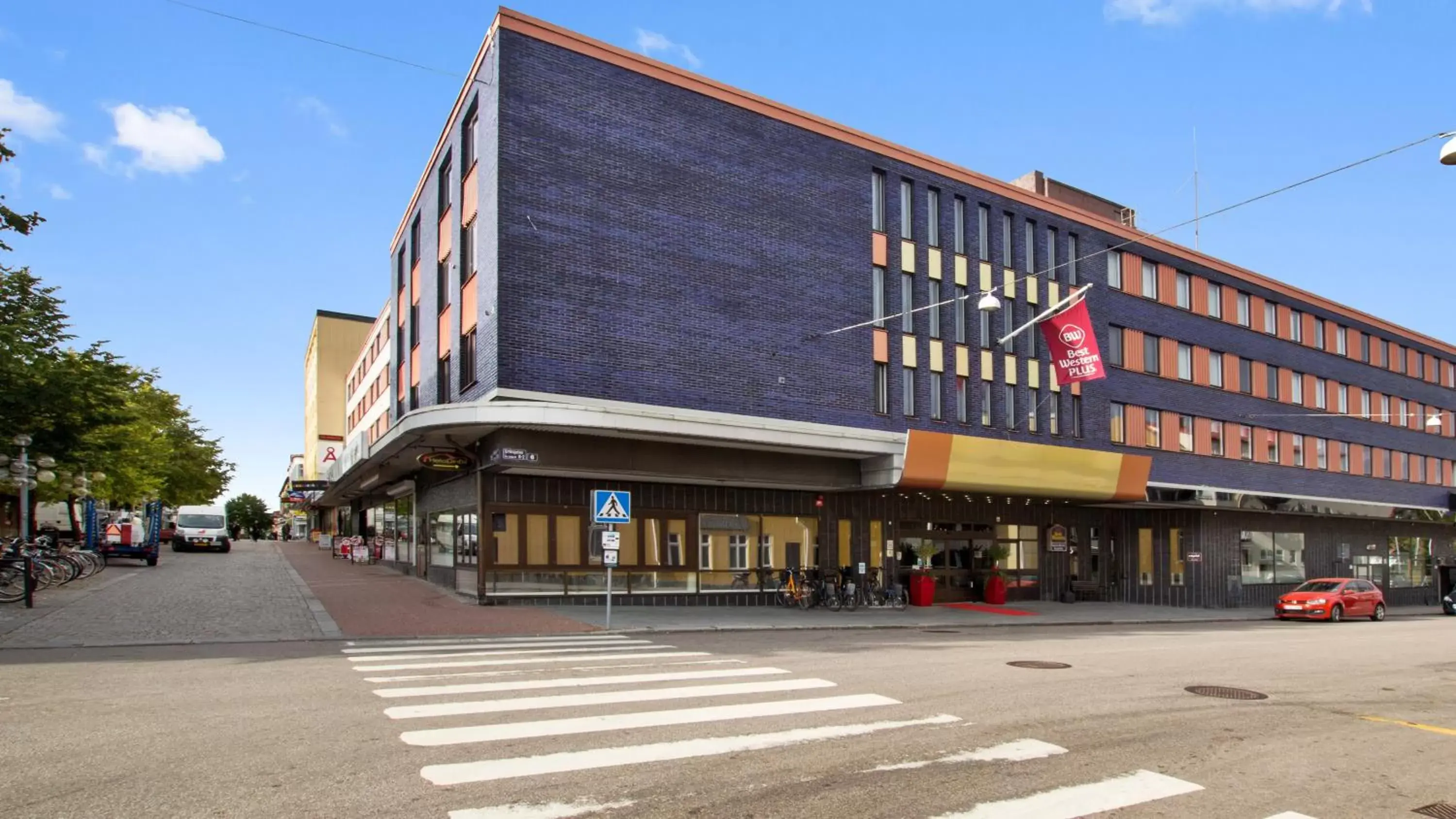 Property building in Best Western Plus Grand Hotel Elektra Property building in Best Western Plus Grand Hotel Elektra