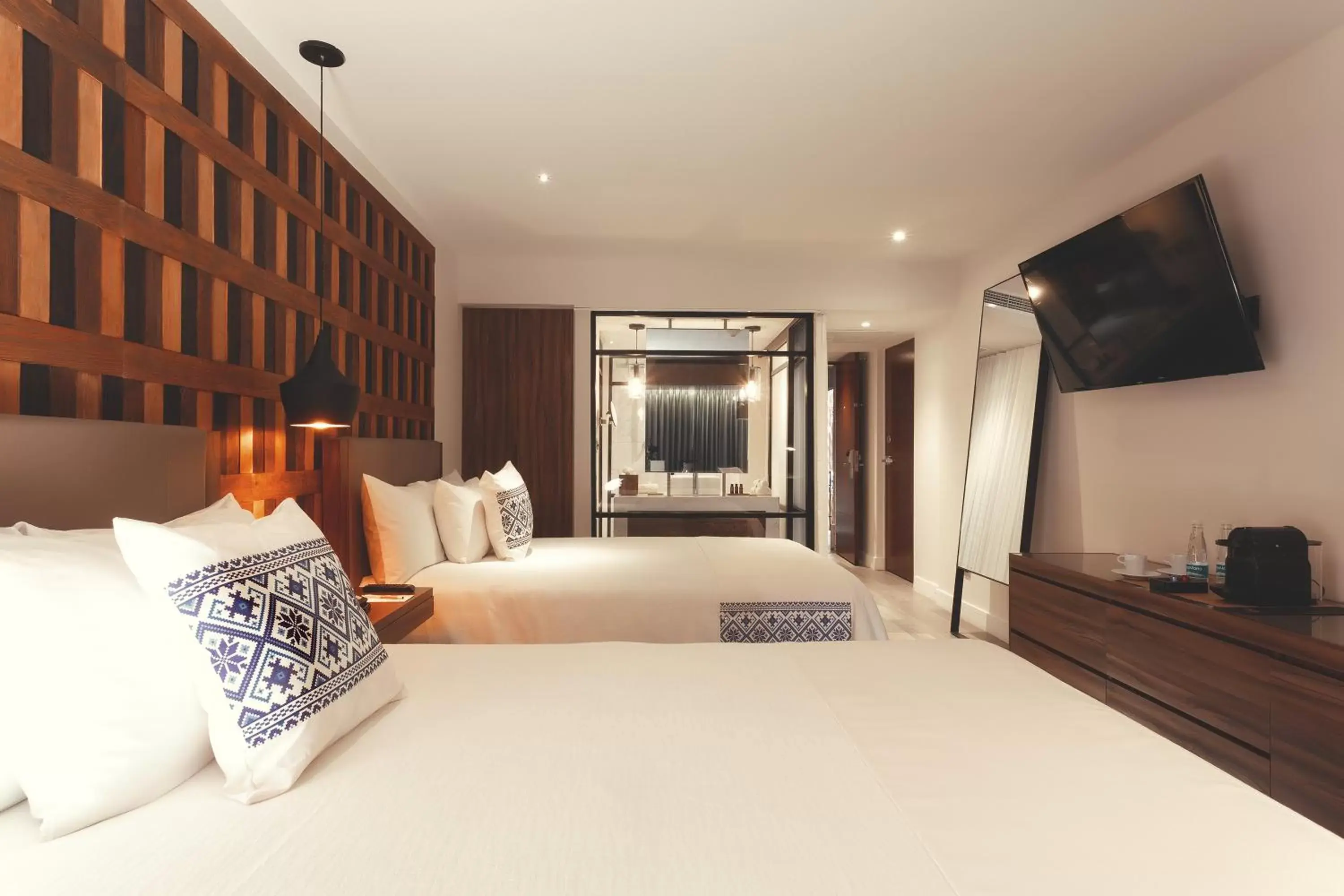 Photo of the whole room, Bed in Hotel Indigo Guadalajara Expo, an IHG Hotel