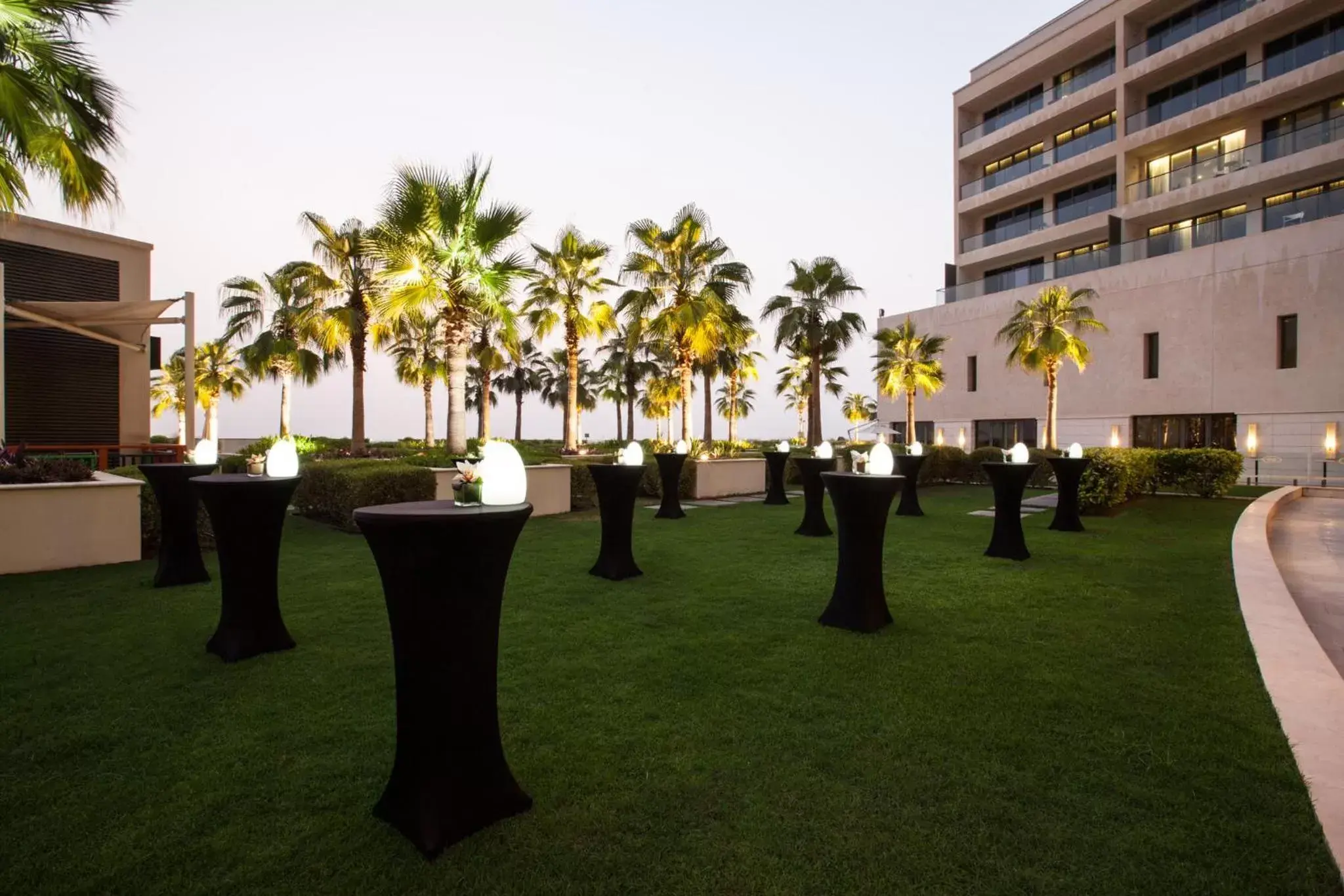 Meeting/conference room, Banquet Facilities in Crowne Plaza Yas Island, an IHG Hotel