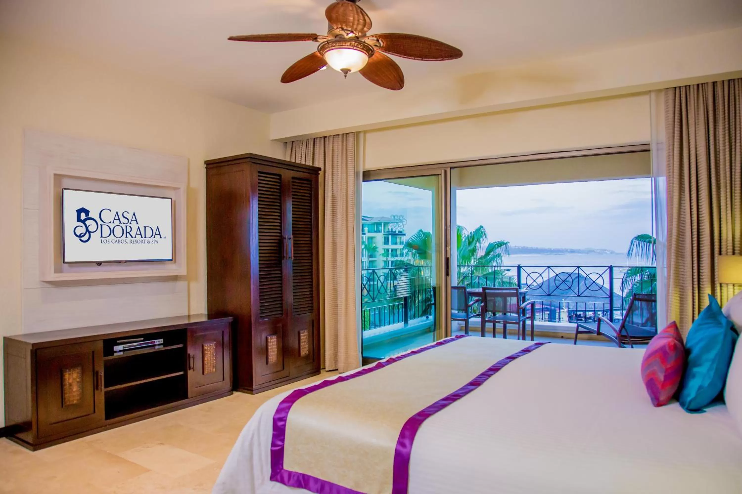View (from property/room), Bed in Casa Dorada Los Cabos Resort & Spa
