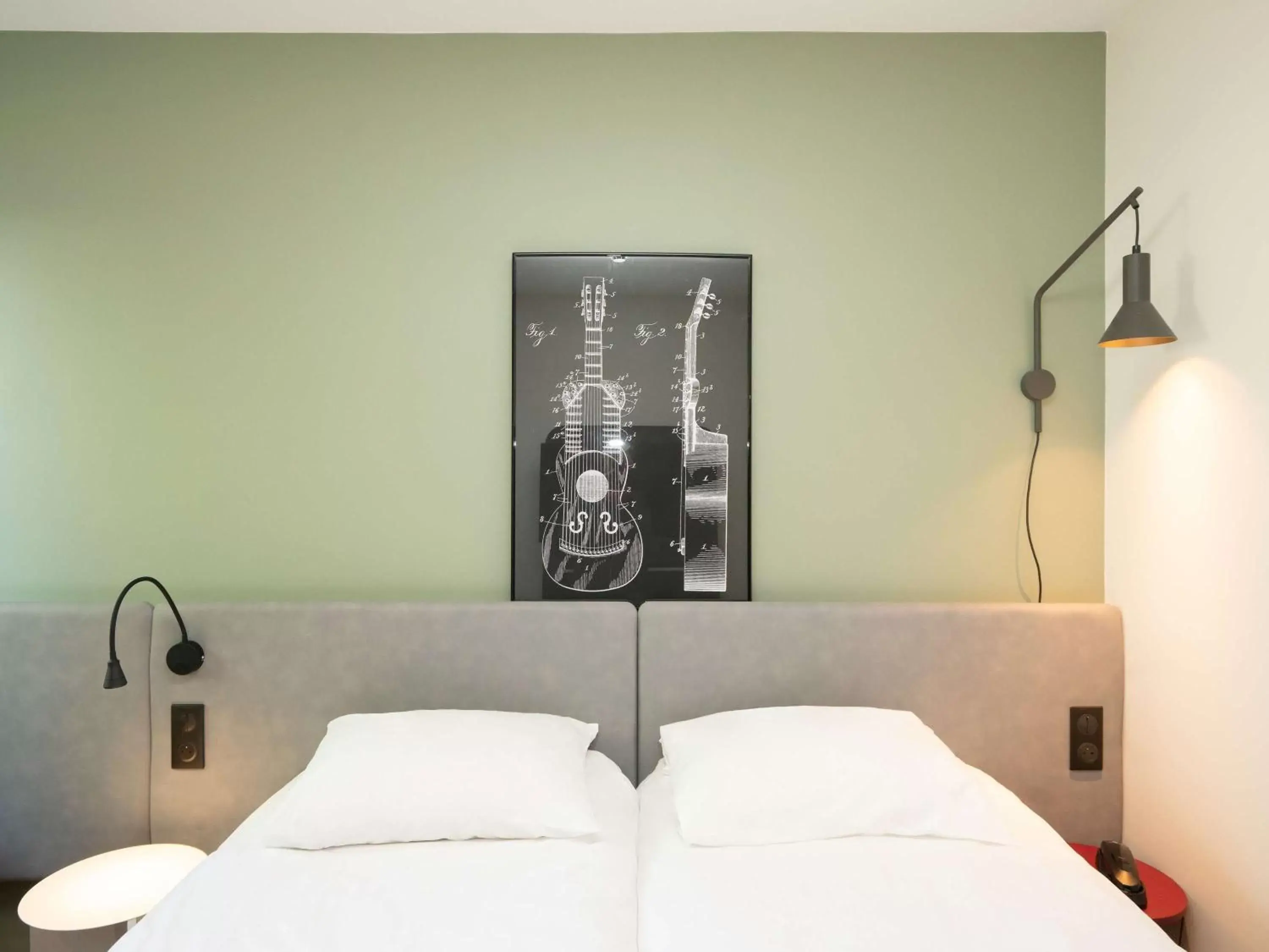 Photo of the whole room, Bed in ibis Reims Tinqueux Photo of the whole room, Bed in ibis Reims Tinqueux